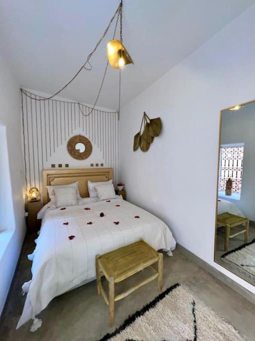 Magnifique Prive 3 Chambres, Terrasse Sur Le Toit A Marrakech Au Coeur De La Medina *