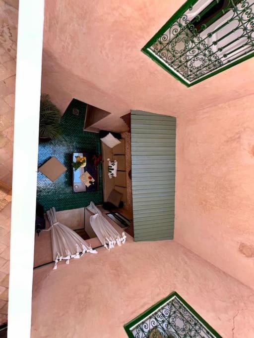 Villa Magnifique Prive 3 Chambres, Terrasse Sur Le Toit A Marrakech Au Coeur De La Medina