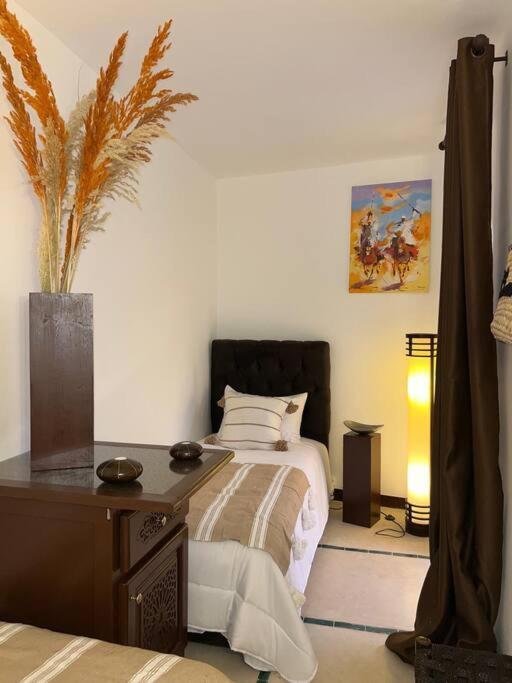 Magnifique Prive 3 Chambres, Terrasse Sur Le Toit A Marrakech Au Coeur De La Medina *