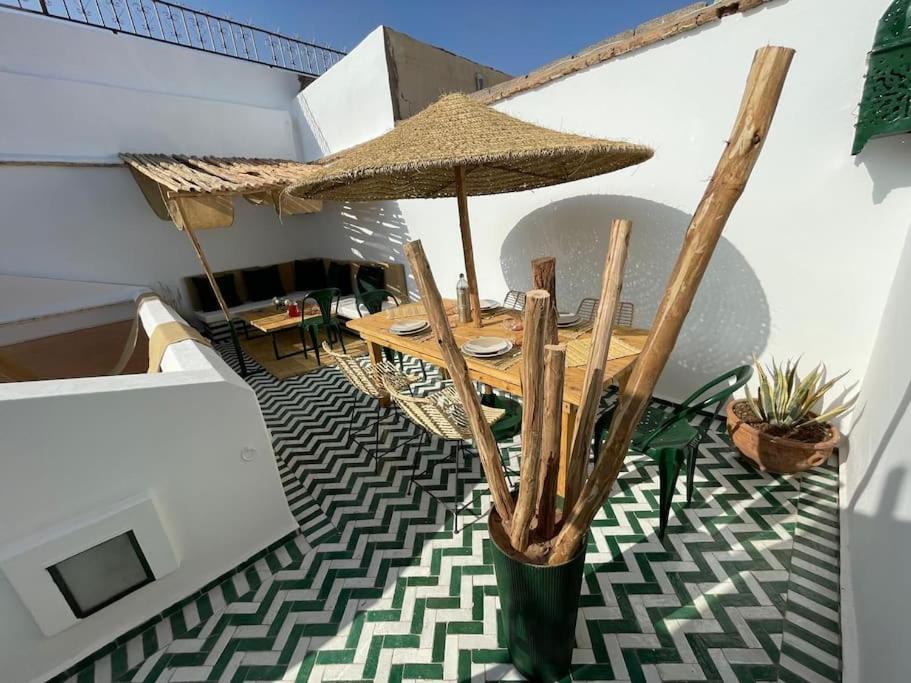 Villa Magnifique Prive 3 Chambres, Terrasse Sur Le Toit A Marrakech Au Coeur De La Medina *