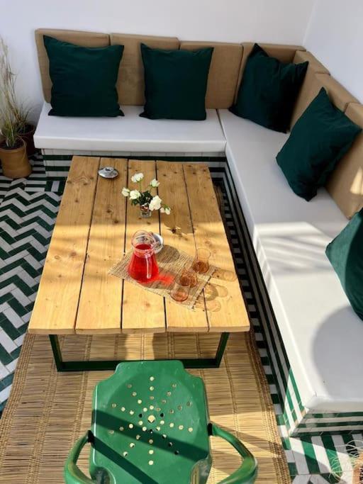 Magnifique Prive 3 Chambres, Terrasse Sur Le Toit A Marrakech Au Coeur De La Medina *