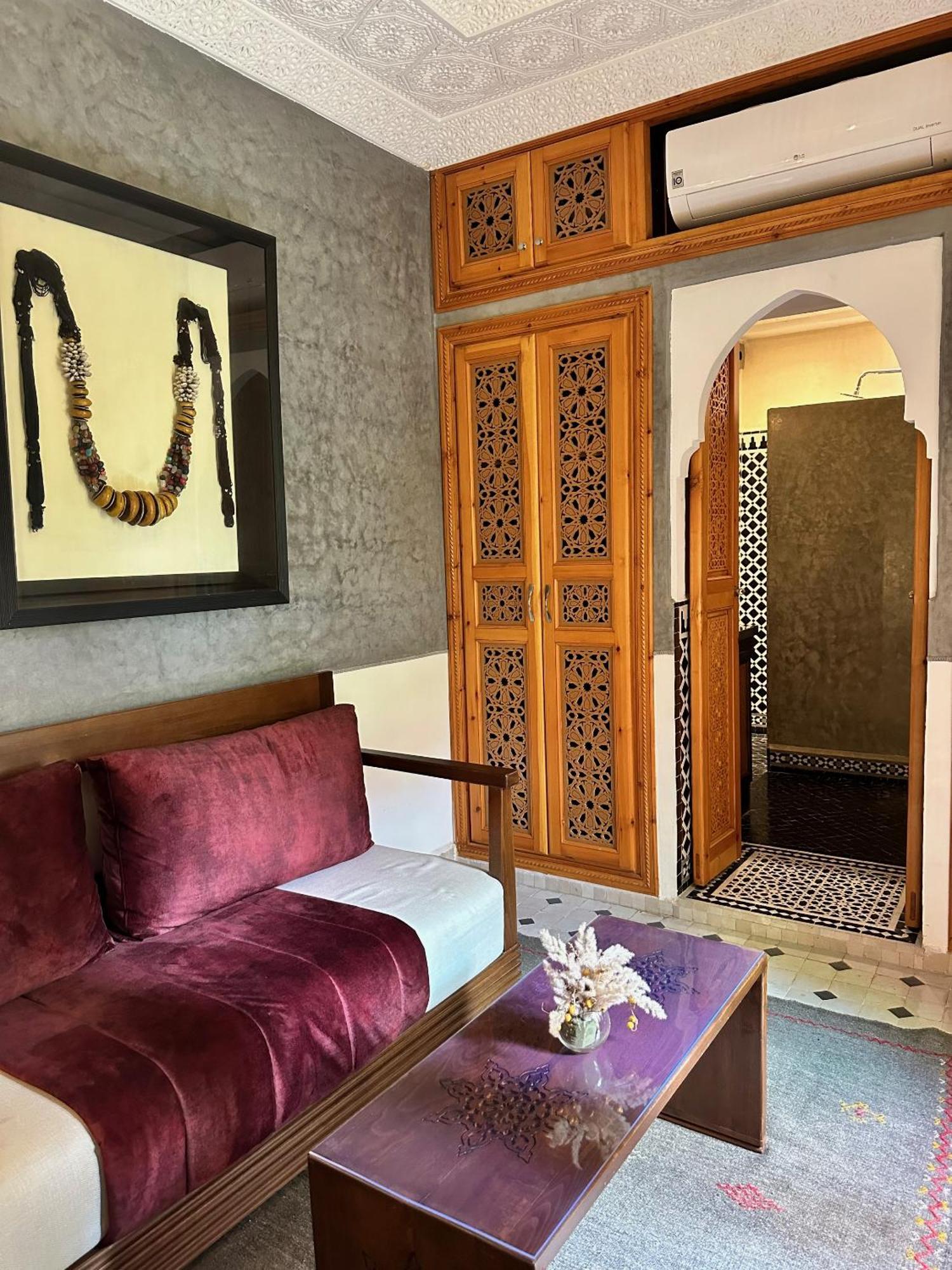 Shajara Riad 3*