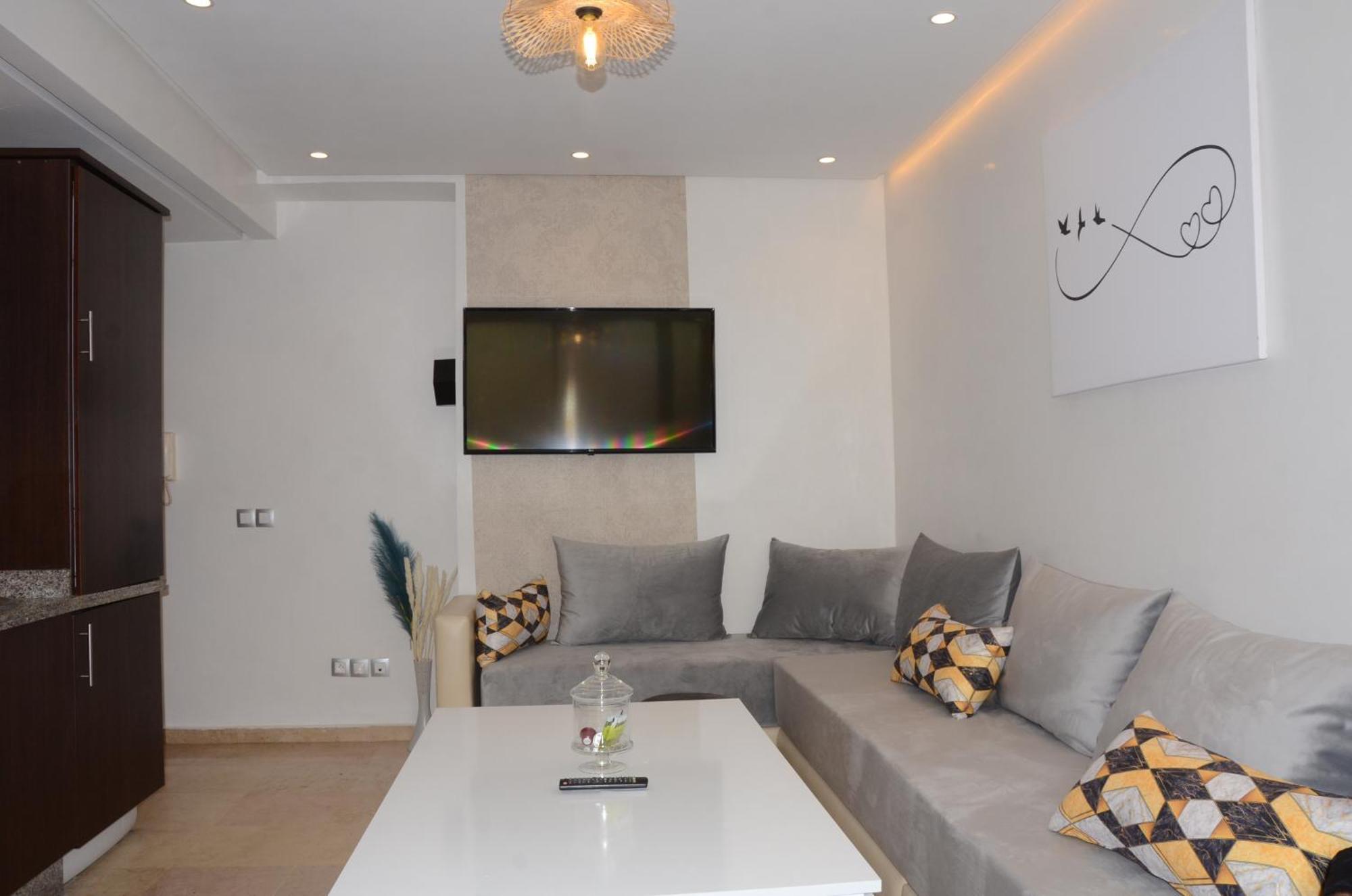 Miramas 2 Apartment *