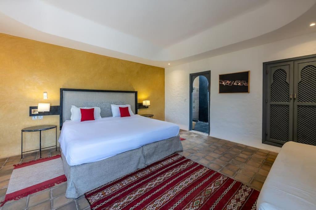 Private Villa, Up To 38 People, Massages, Catering Villa