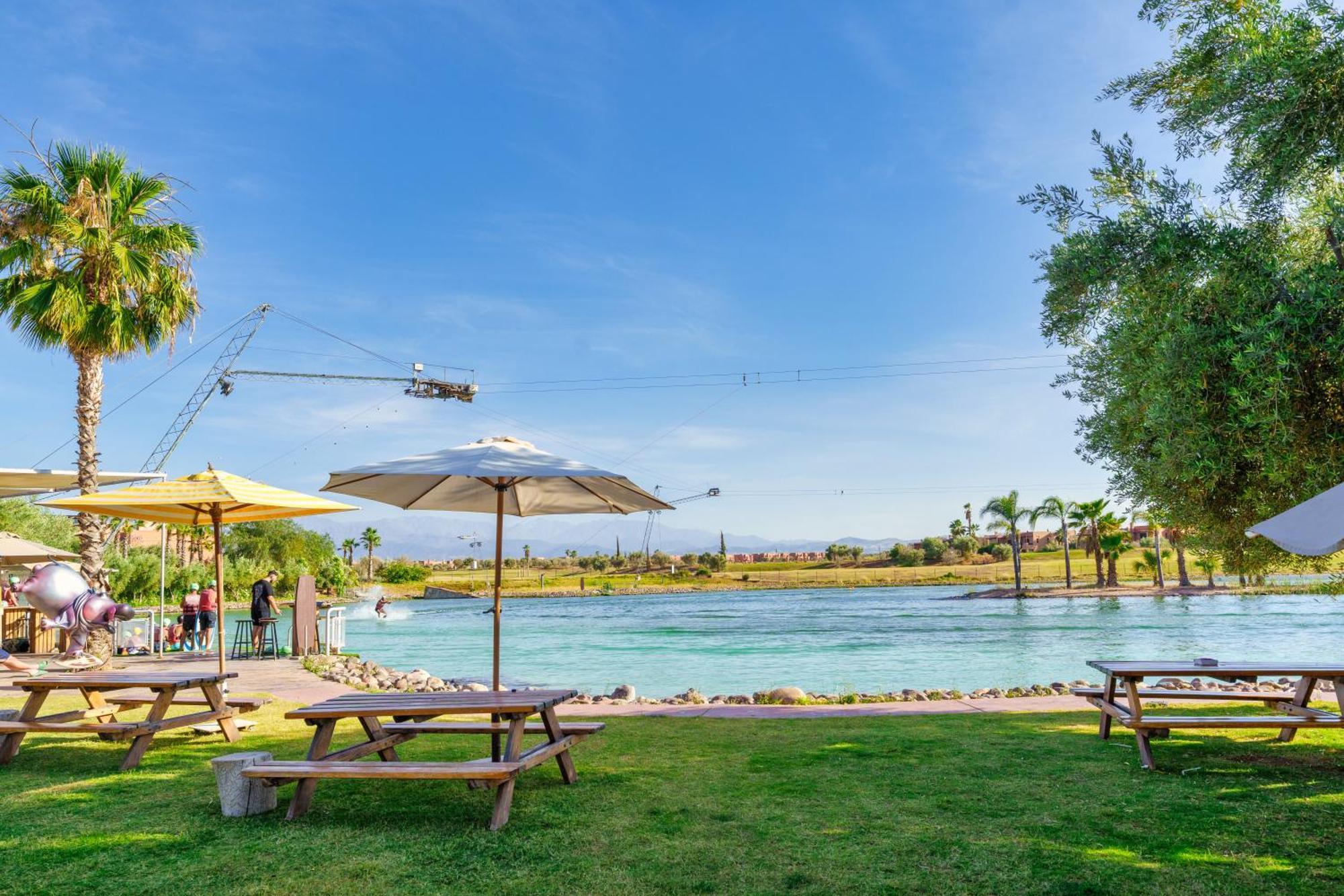 Summer Peaceful Golf Haven Apartment