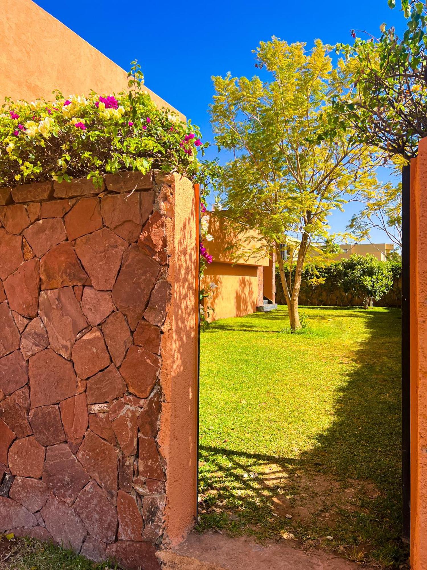 Villa Rossa, Amelkis Golf.