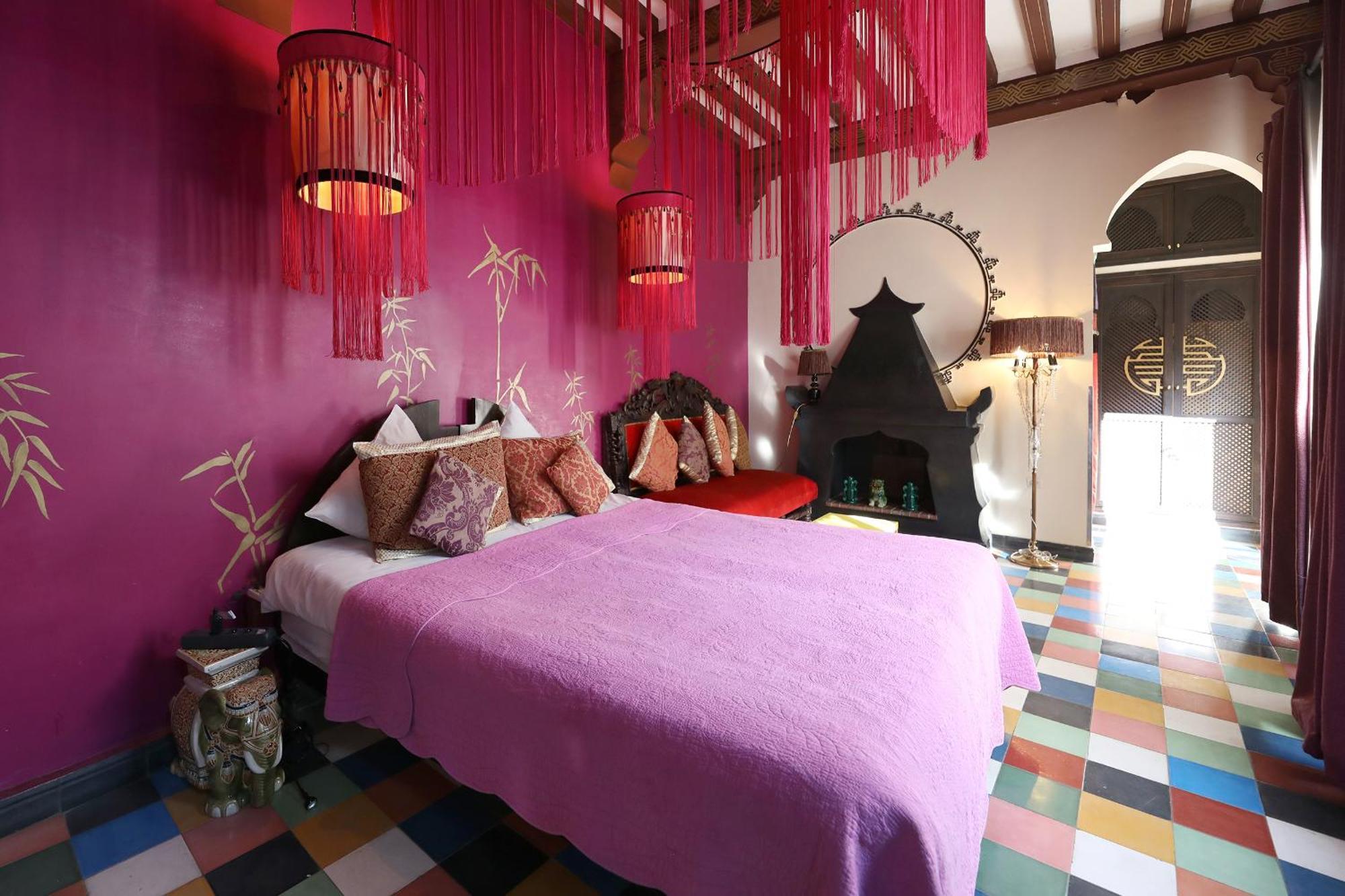 Bindoo & Guest house