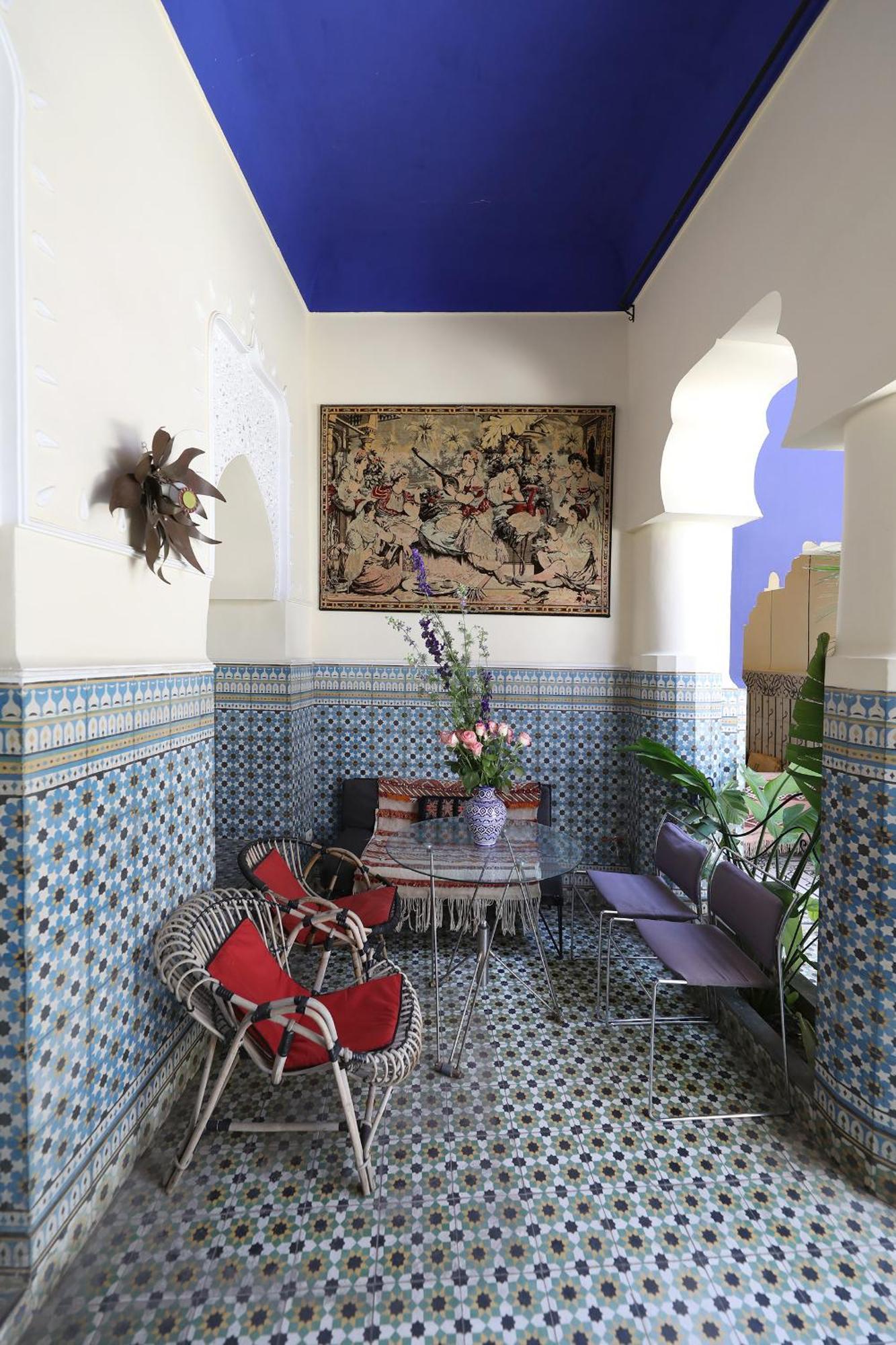 Bindoo & Guest house