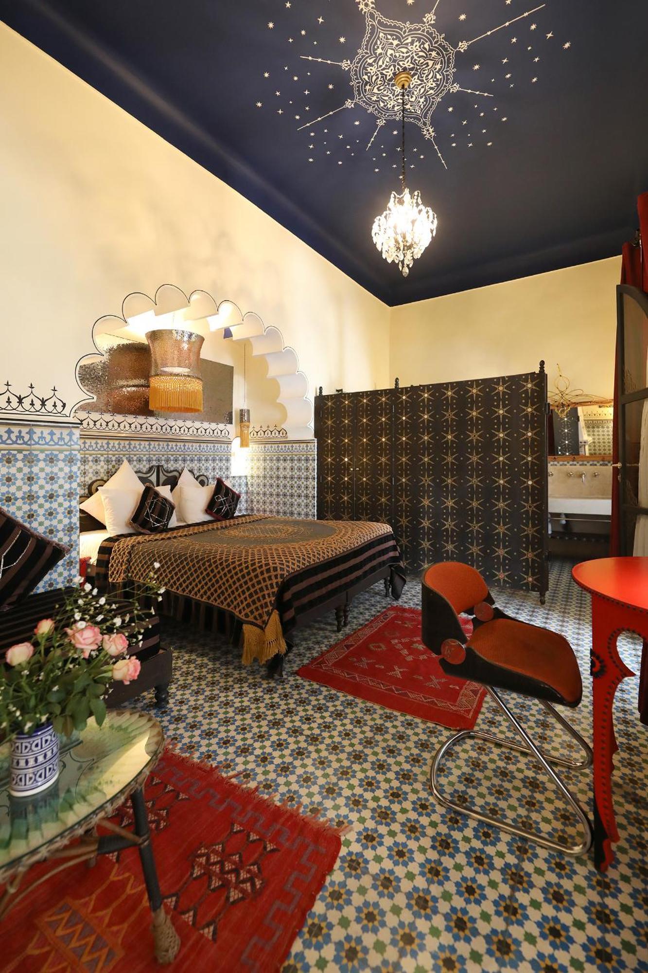 Bindoo & Marrakesh