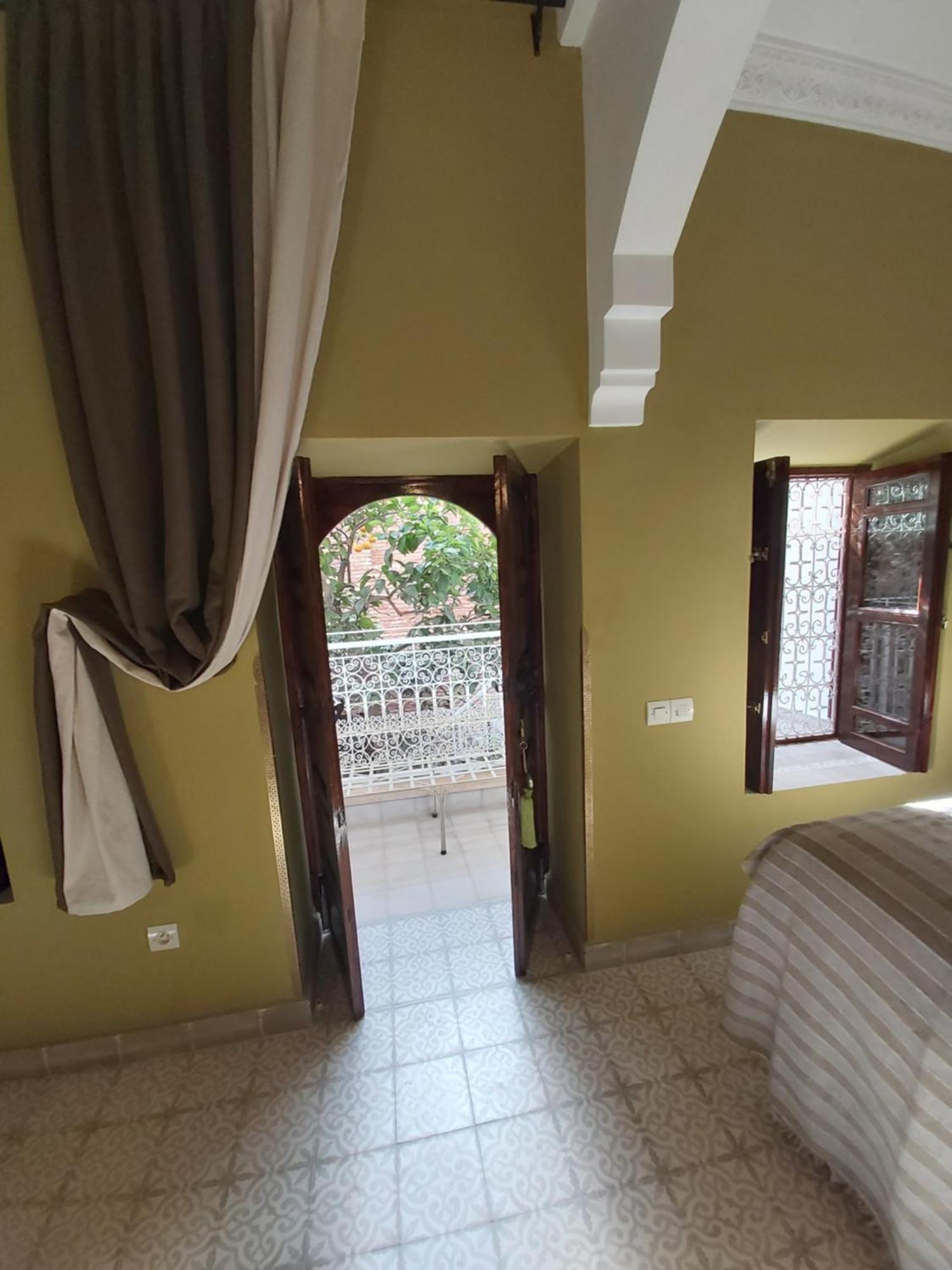 Riad Les Nuits De Marrakech 5*