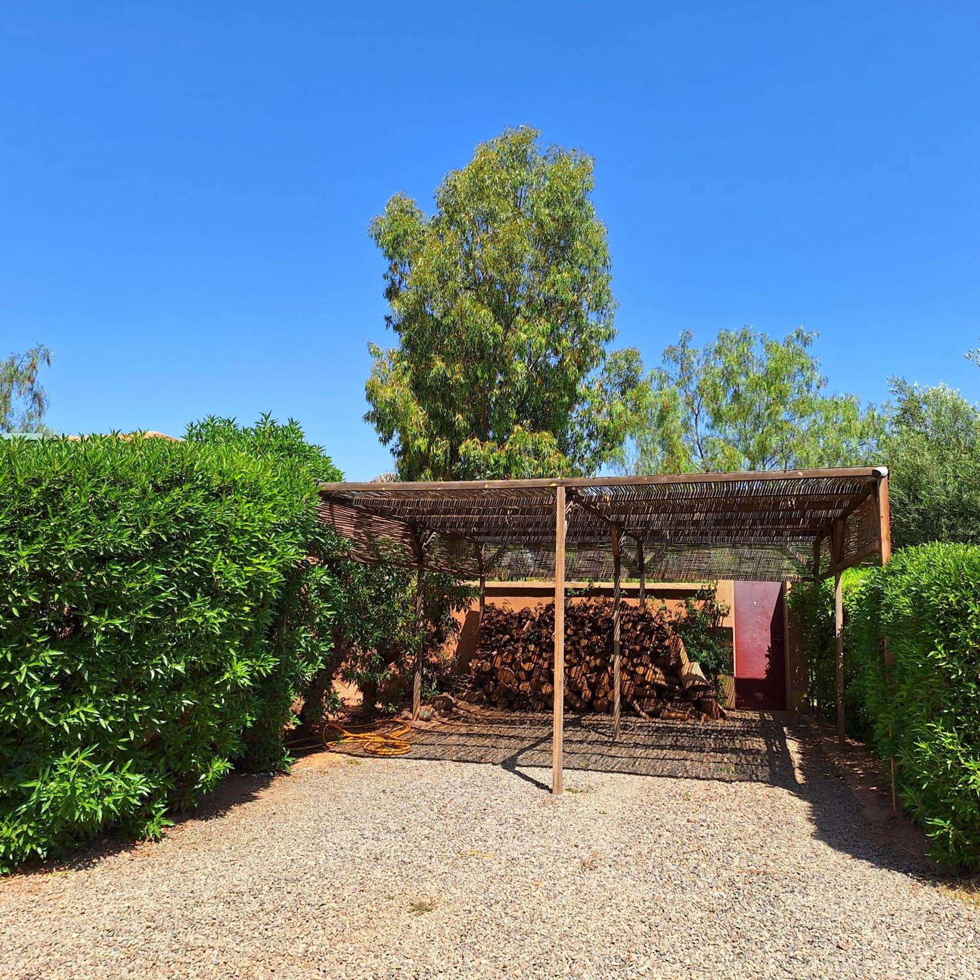 Maison De Campagne Avec Piscine *