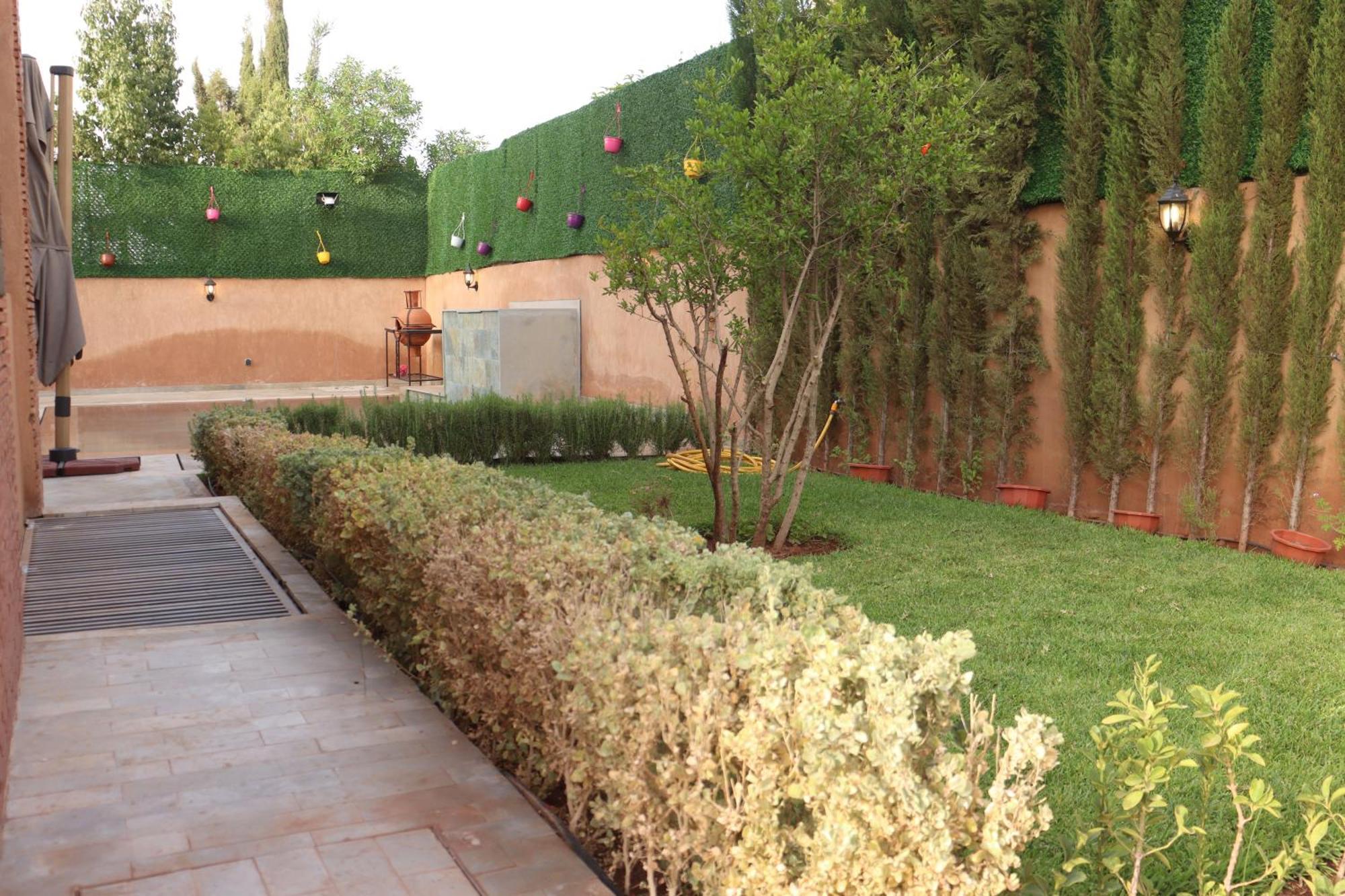 Charming On Ourika Road, Marrakech Villa