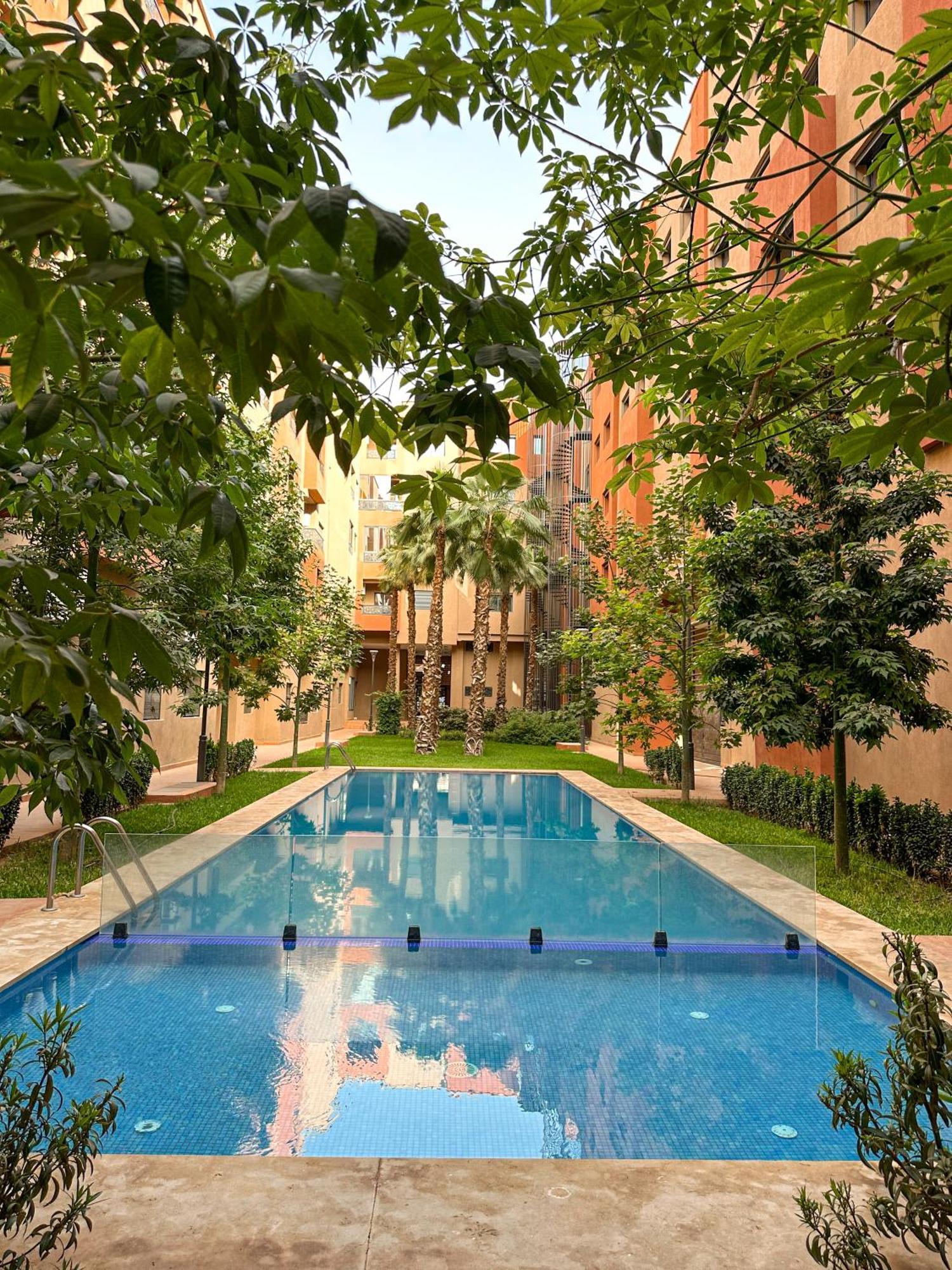 In Marrakech With Pool Apartment