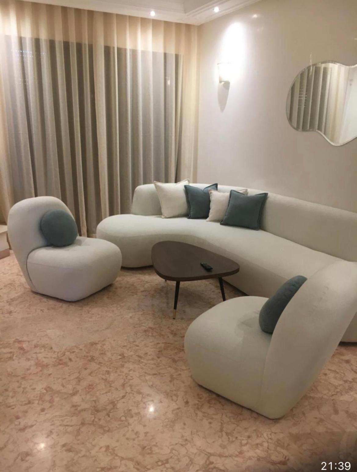 Apartment Garden House , Free Gym, Wi-fi, Parking, International Channels *