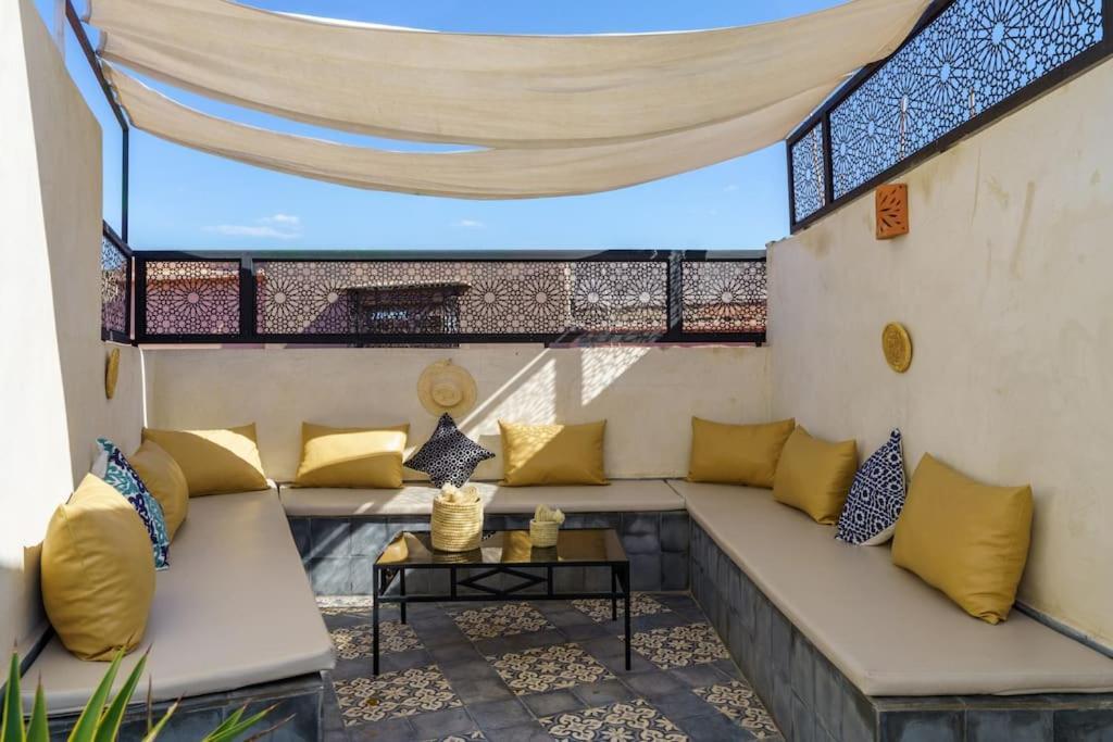 Riad Taher - Piscine - Wifi Fibre Optique - Petit Dejeuner * Marrakesh