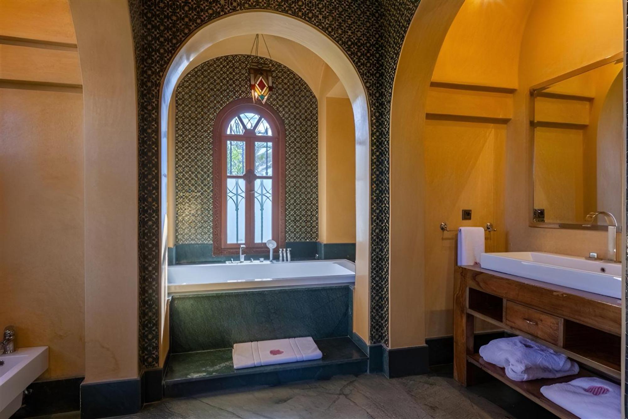 Palais Farah Guest house *