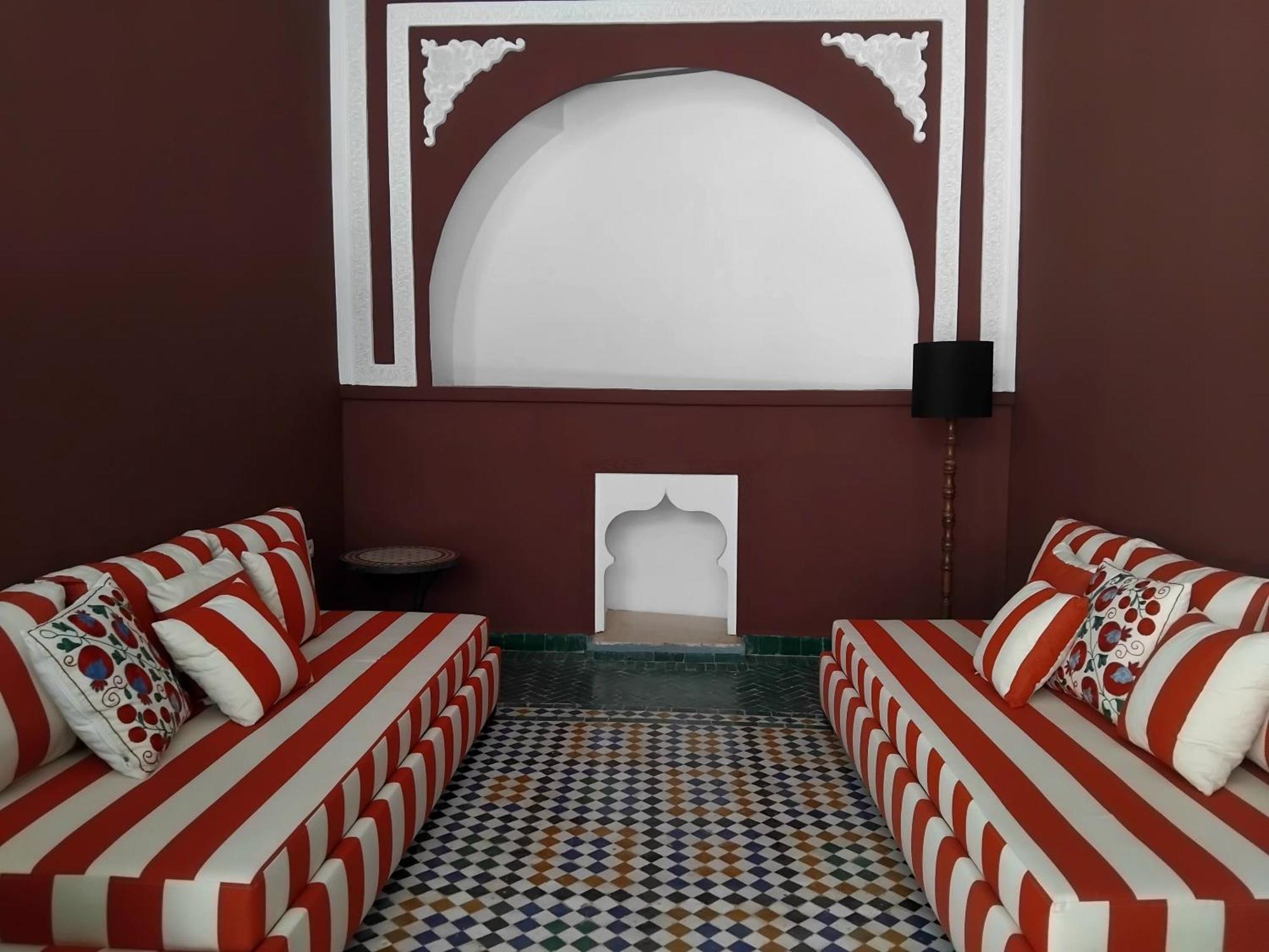 Bed & Breakfast Yakimour 3*