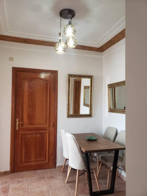 3 Bedroom Oasis Appartement *
