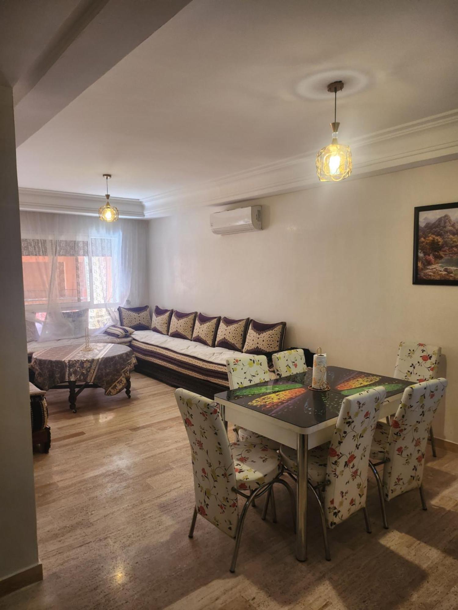 Apartment Family House *