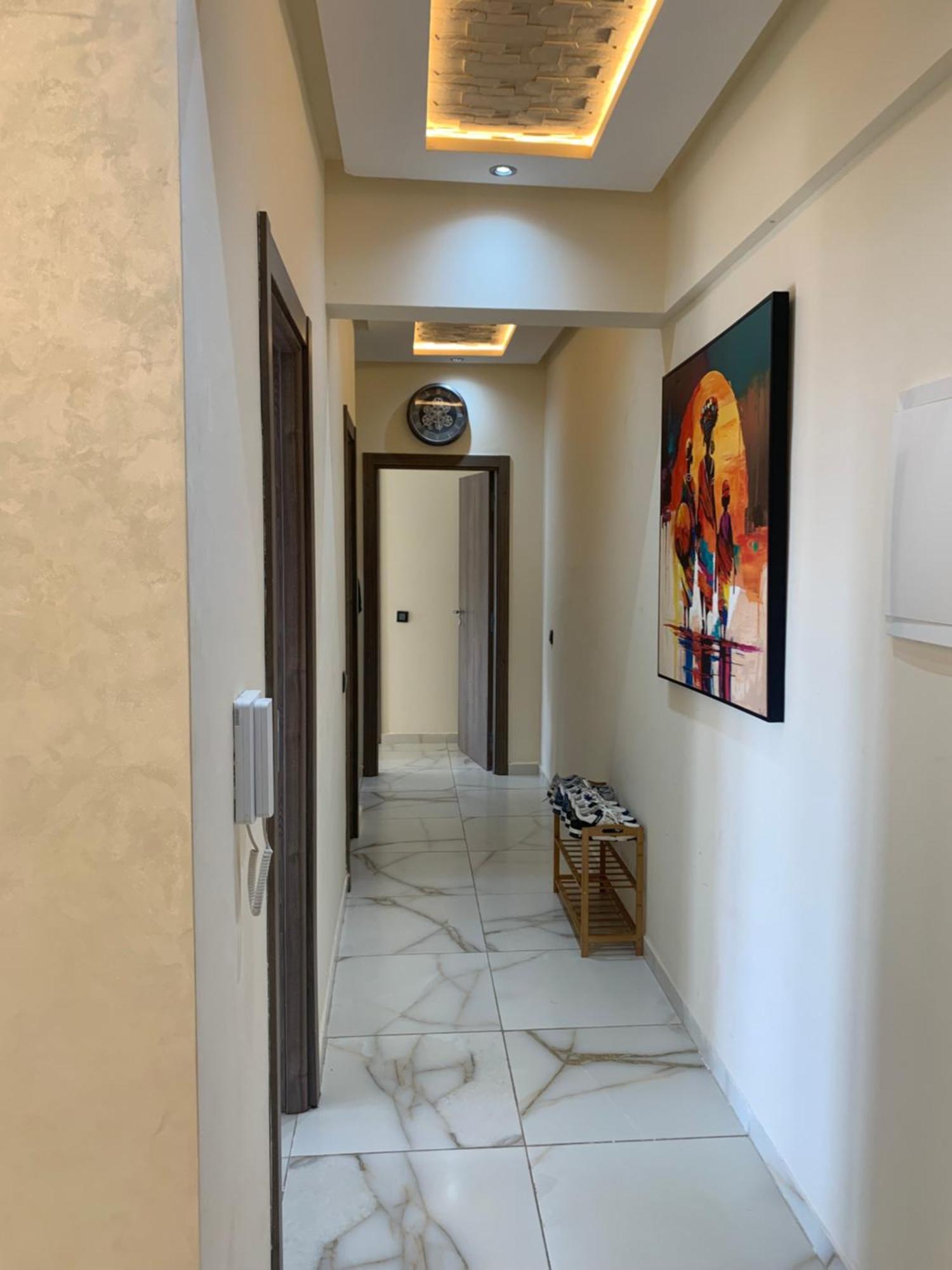 Avec Piscine 2 Chambre Salon Piscine Toilette Salon Cuisine Equipe Apartment *