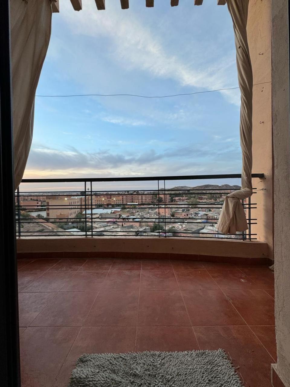 شقه فخمه في جيليز Apartment *