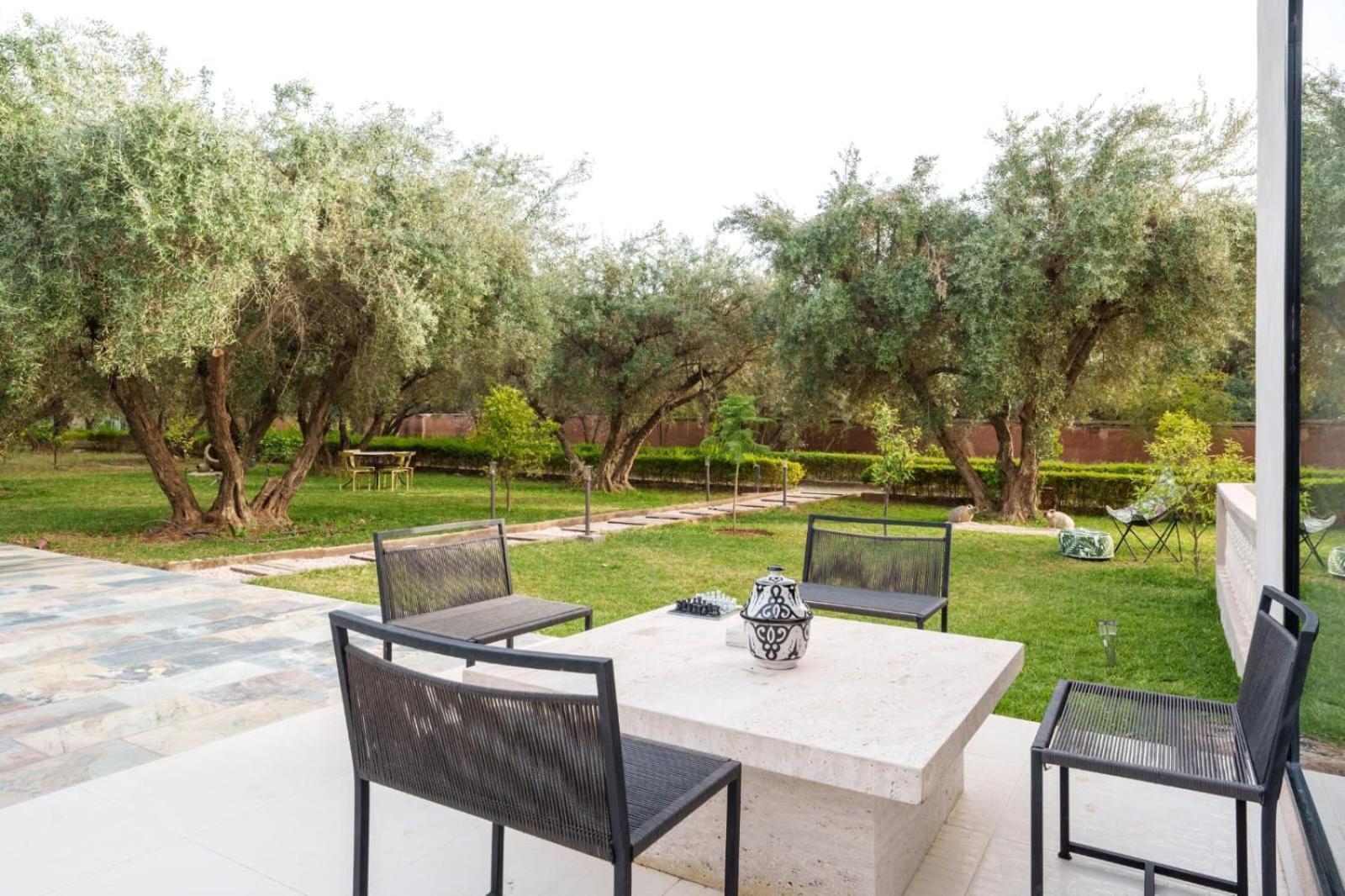 Souad 5 - Parking & Piscine Privee
