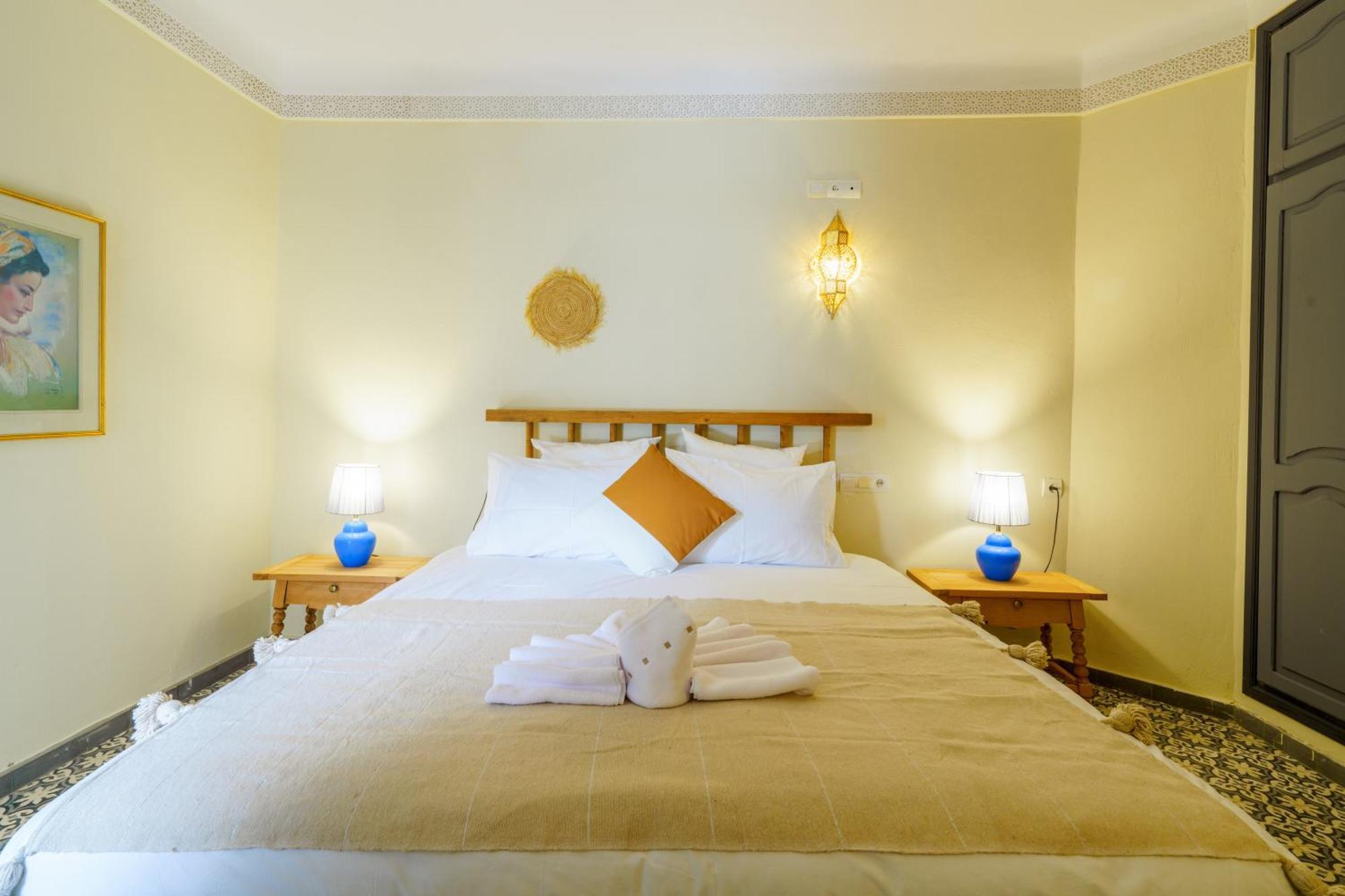 Hébergement de vacances Riad 4 Chambres - Piscine & Petit Dejeuner Gratuit - Wifi Fibre Optique