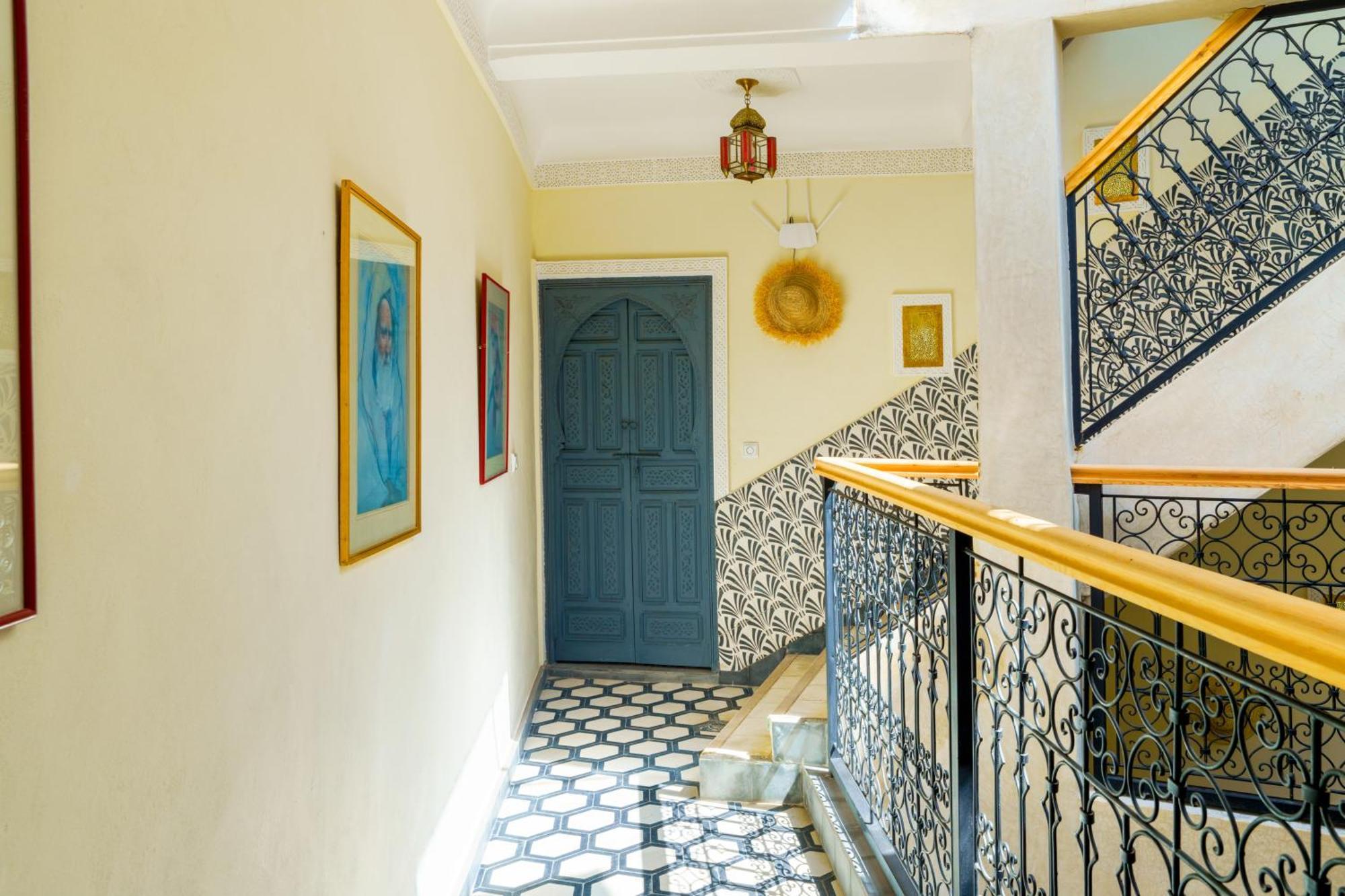 Hébergement de vacances Riad 4 Chambres - Piscine & Petit Dejeuner Gratuit - Wifi Fibre Optique Marrakesh