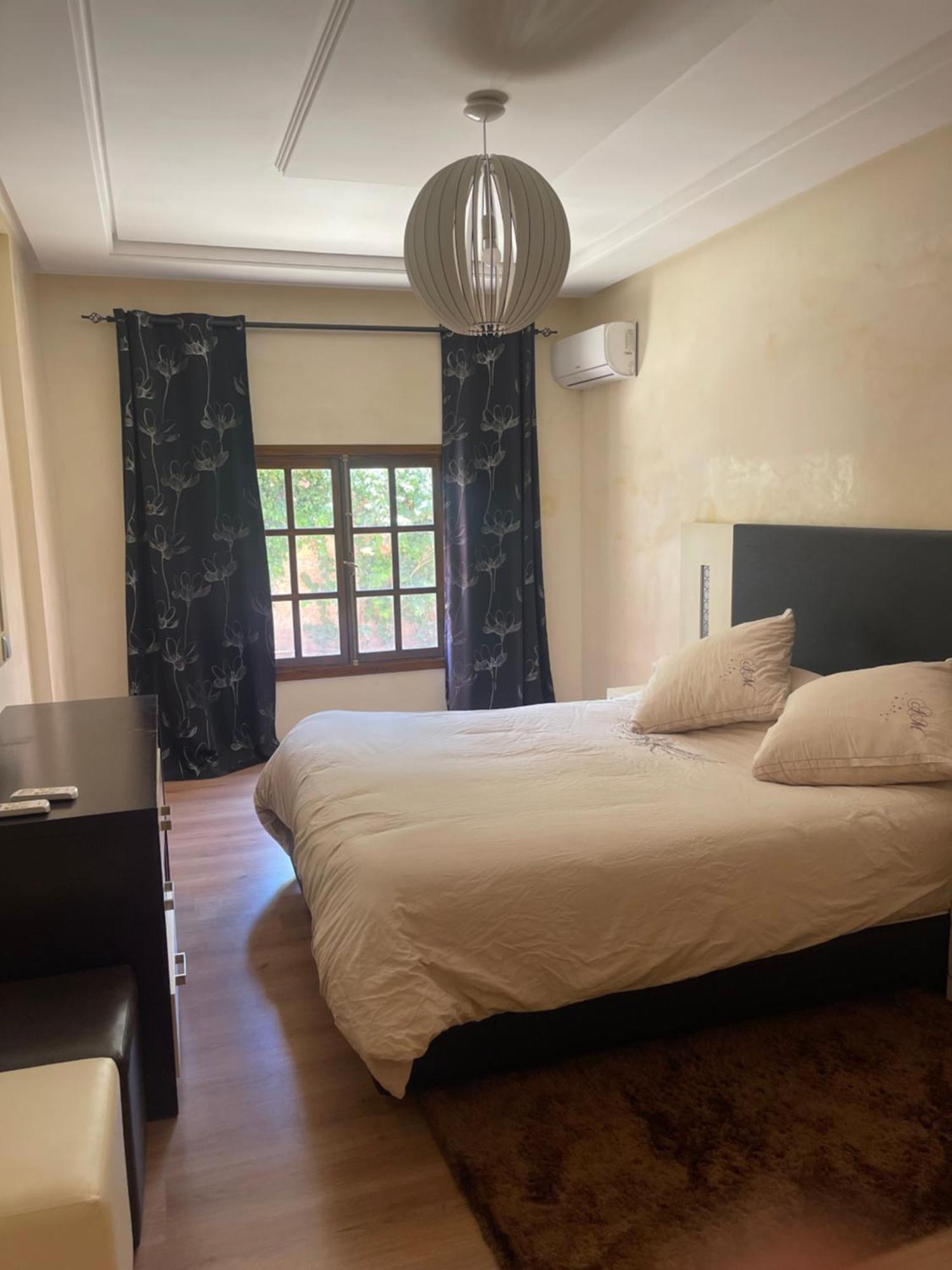 250m2 Majorelle Apartment