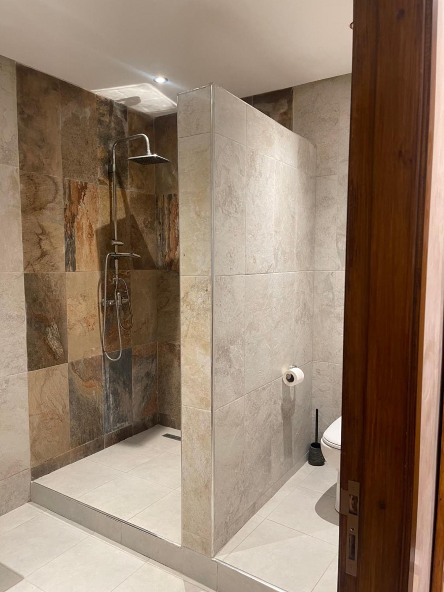 250m2 Majorelle Apartment *