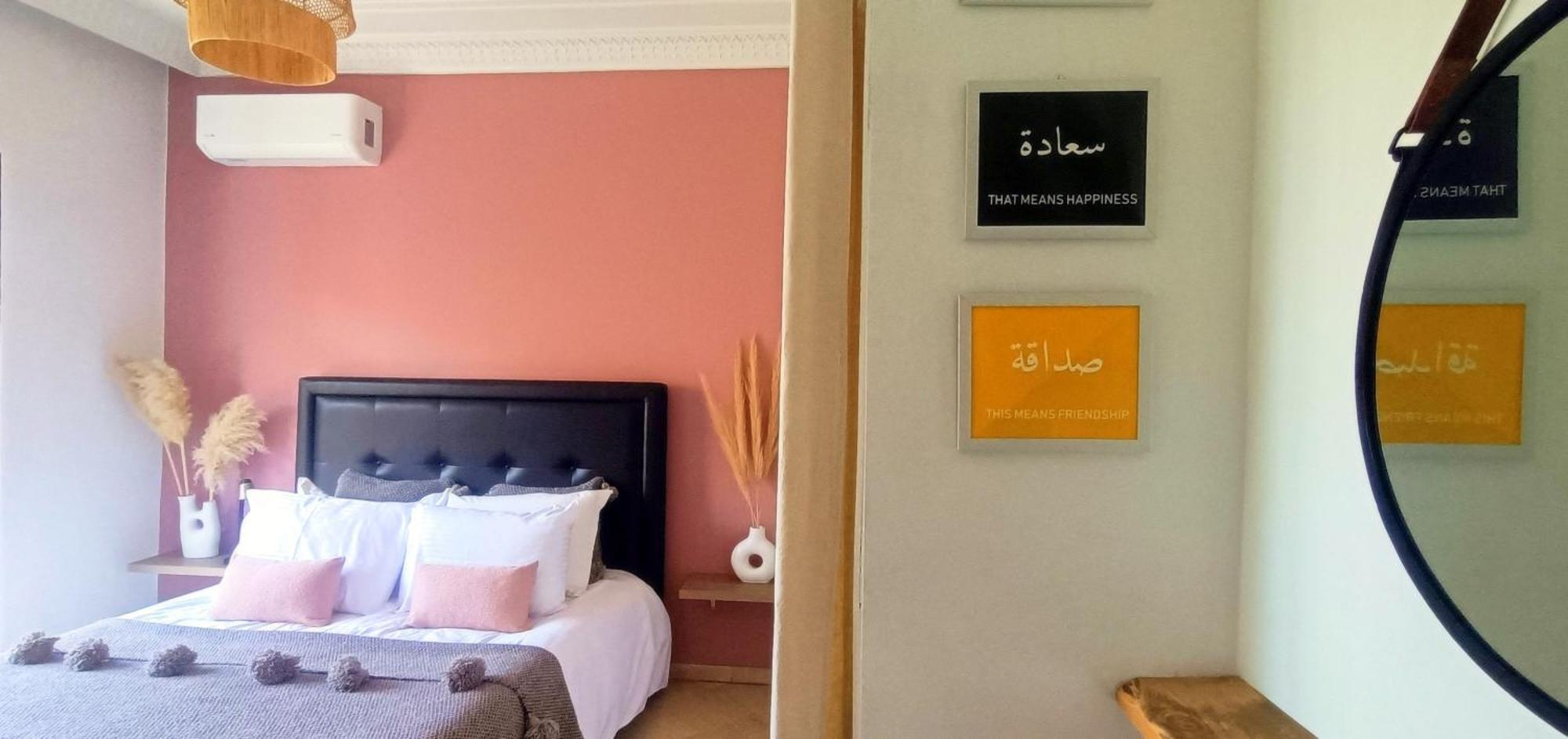Apartment Magnifique Terrasse: Panoramic Views Near Majorelle Gardens *