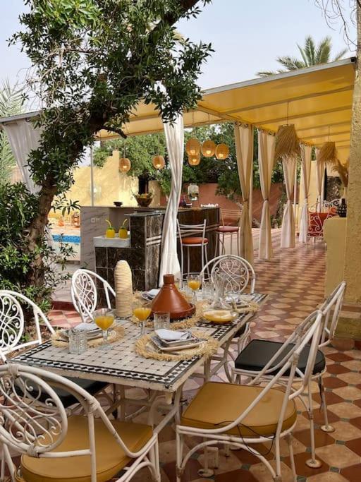 Oasis De La Palmeraie