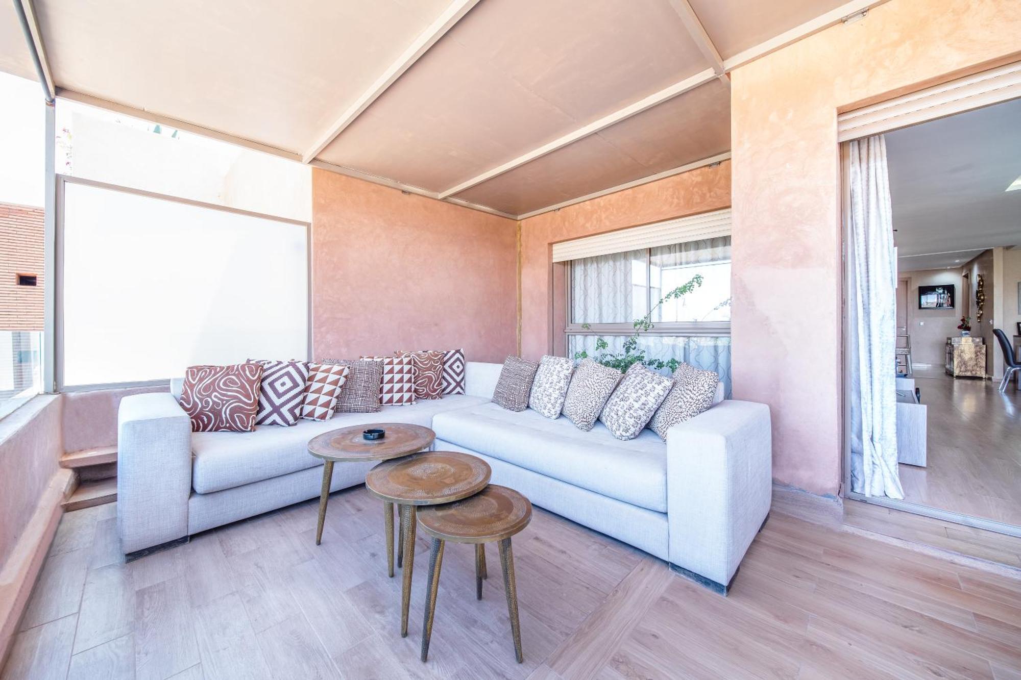 Jacuzzi Charming Luxury Xl Apartment-avenue M6 Apartment