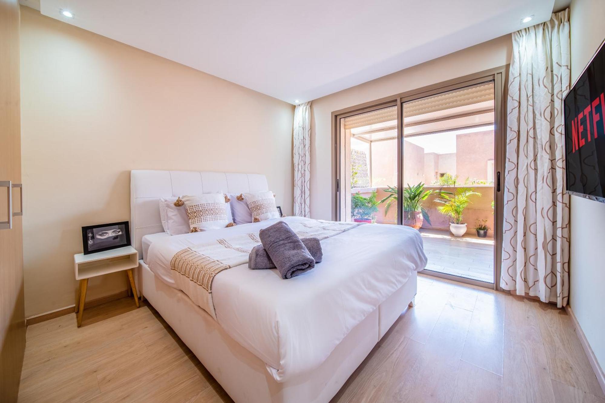 Apartment Jacuzzi Charming Luxury Xl Apartment-avenue M6 Marrakesh