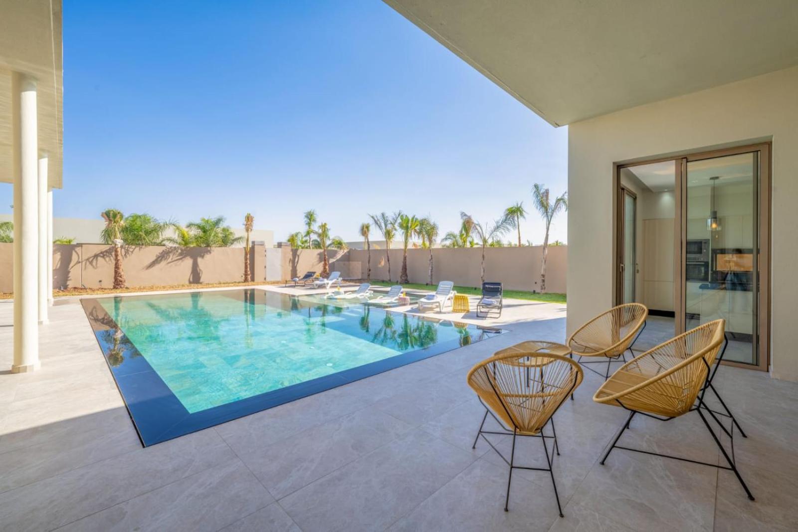 Seyana Master, Piscine Privee, Sans Vis A Vis