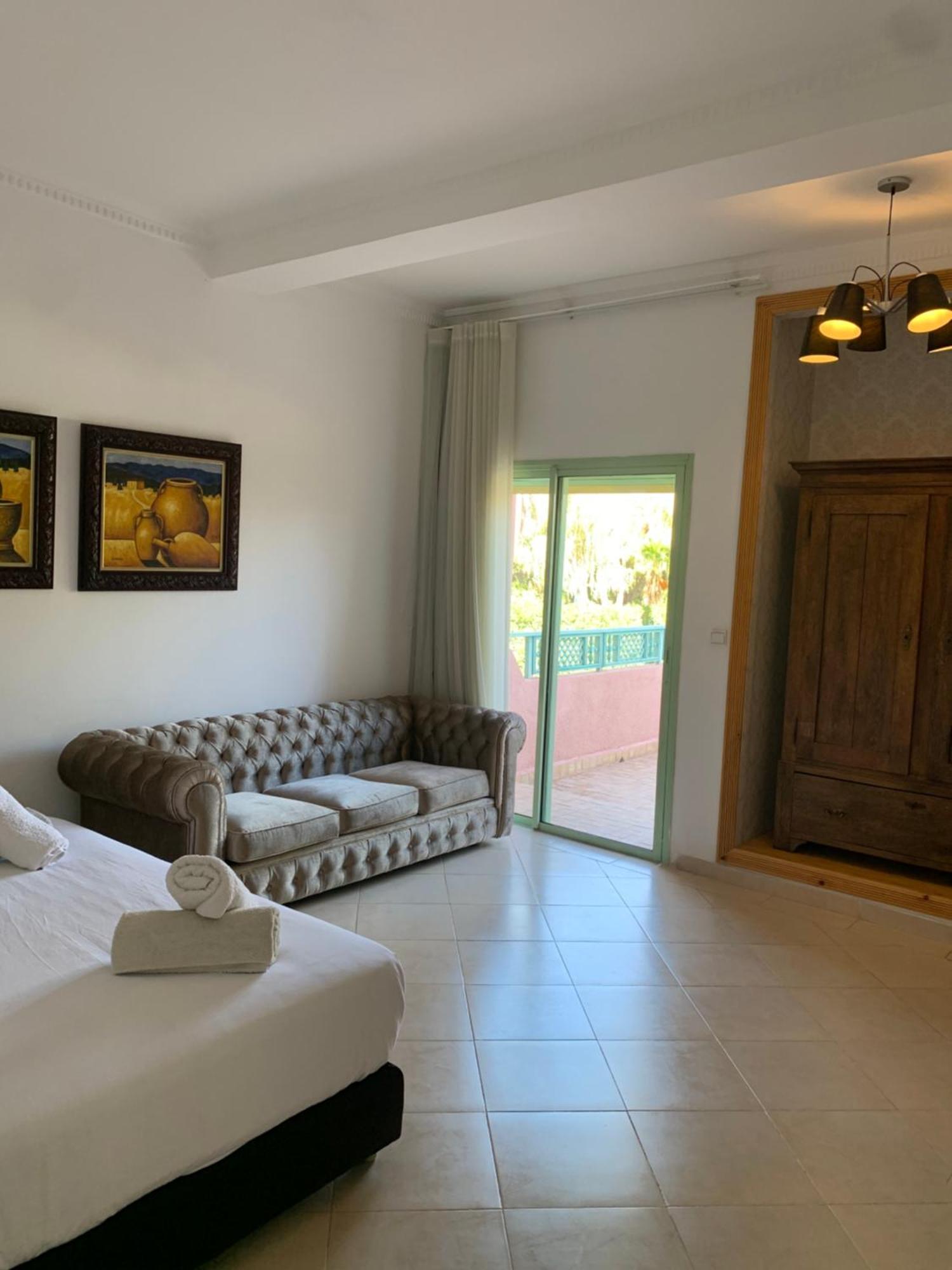 Avec Piscine Privatisee A La Palmeraie Villa
