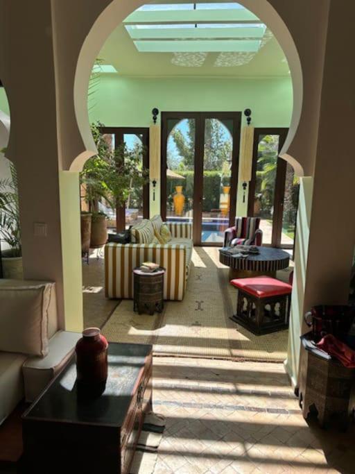 Les Lauriers, 4 Suites, Piscine Privee, Petit Dejeuner Compris Villa *