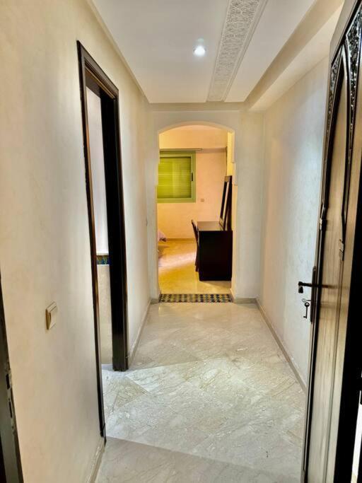 Beautiful Hivernage With Pool & Balcony, Near Attractions *