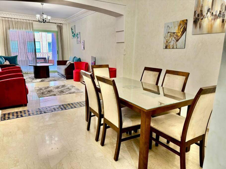 Beautiful Hivernage With Pool & Balcony, Near Attractions Apartment *