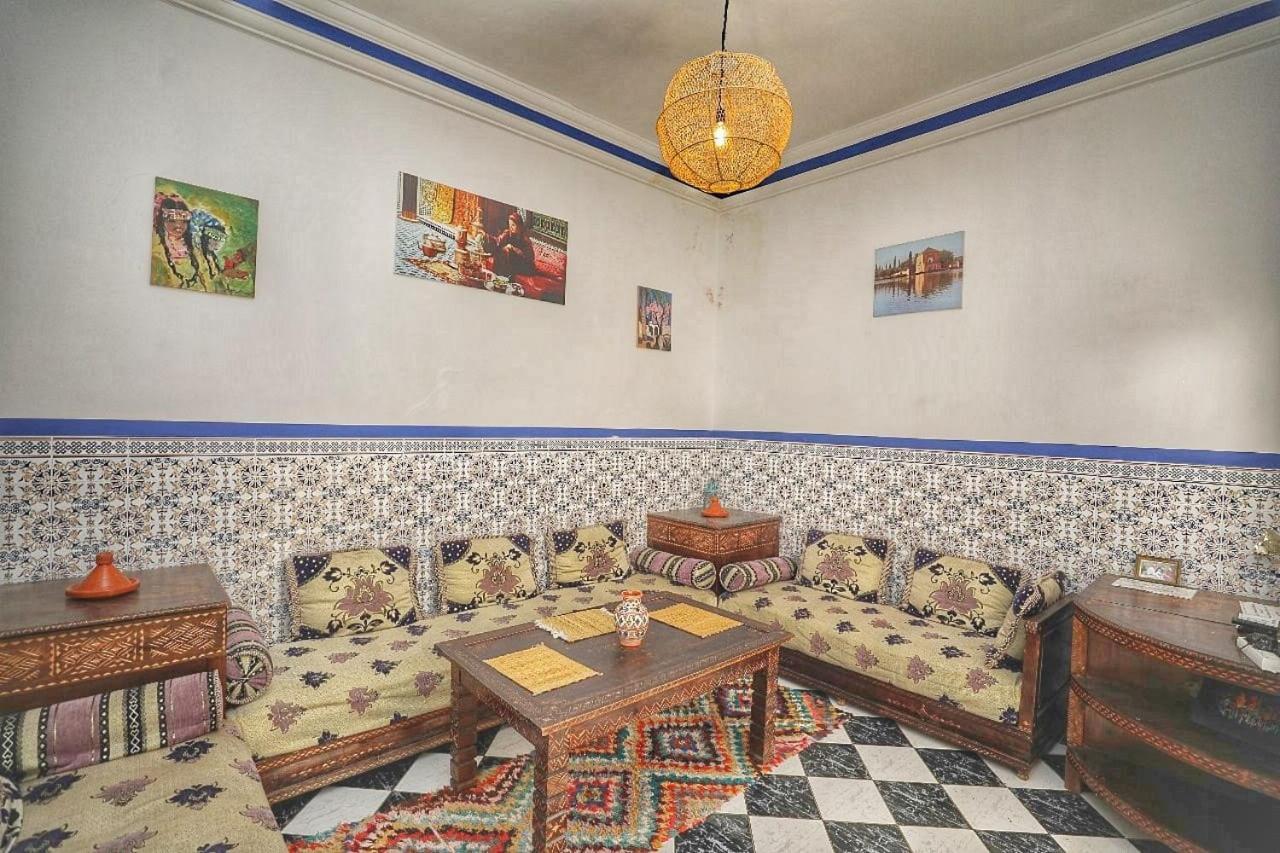 Guest house Amirkesh And Pool