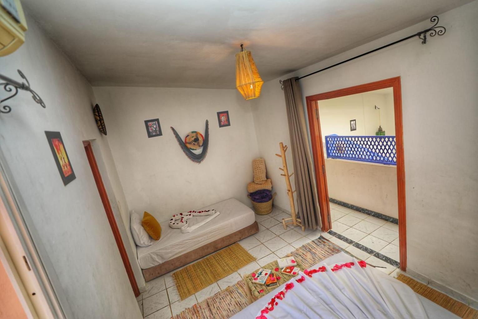Guest house Amirkesh And Pool