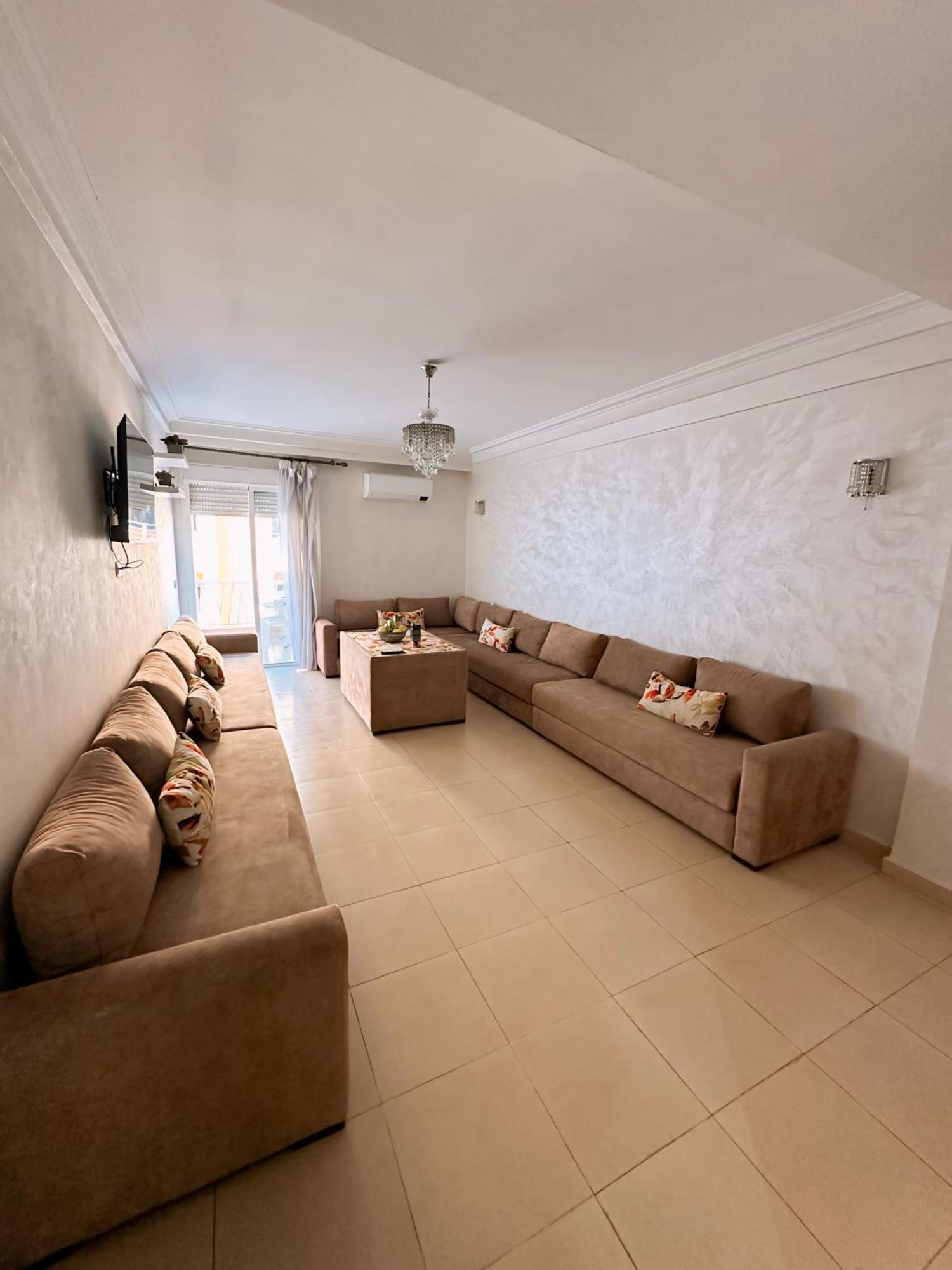 Rita : Vue, Piscine ,confort ! Apartment *