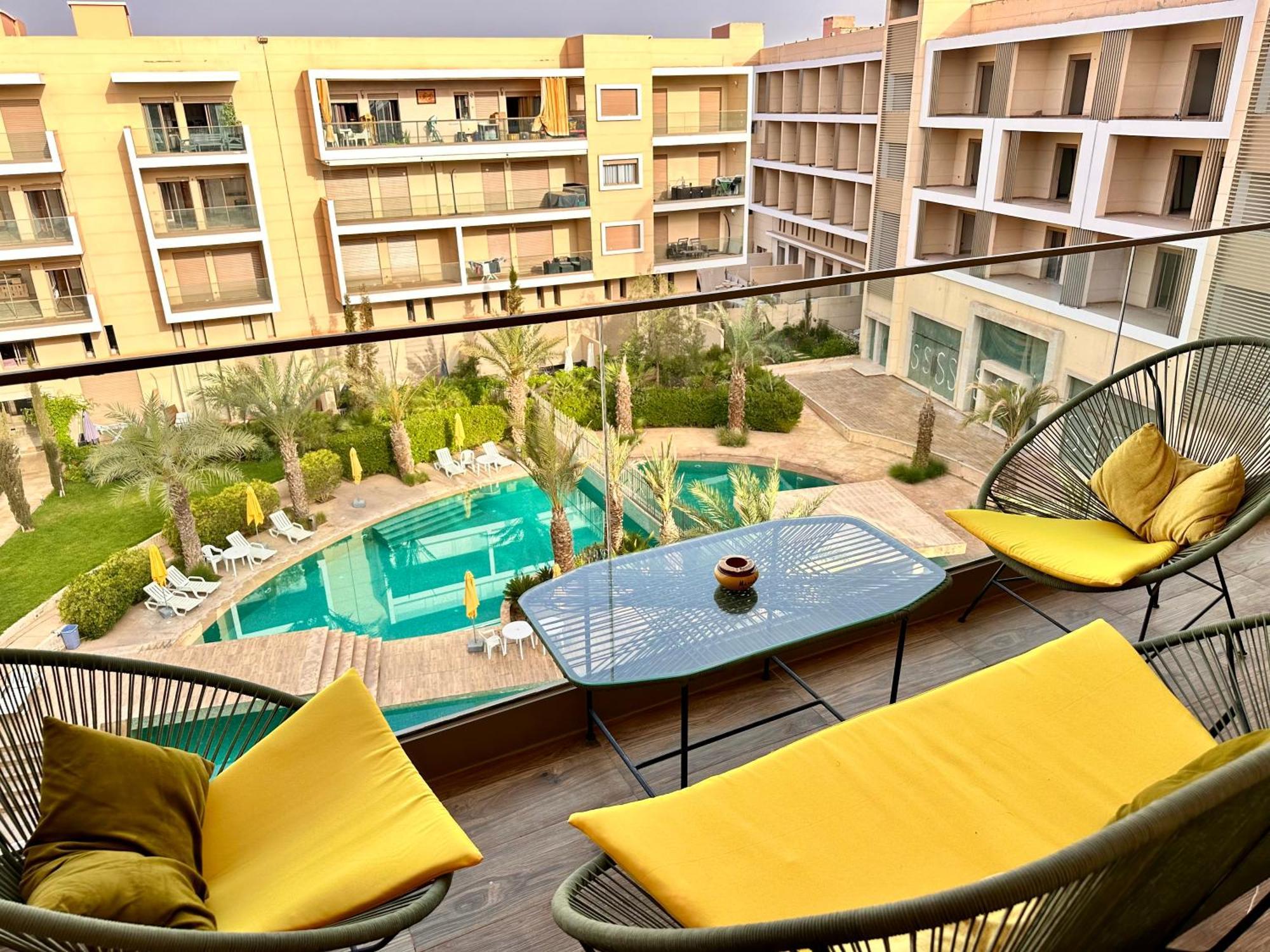 Pearl Garden Luxueux Chic Piscine Terrasse Netflix Iptv Parking Apartment
