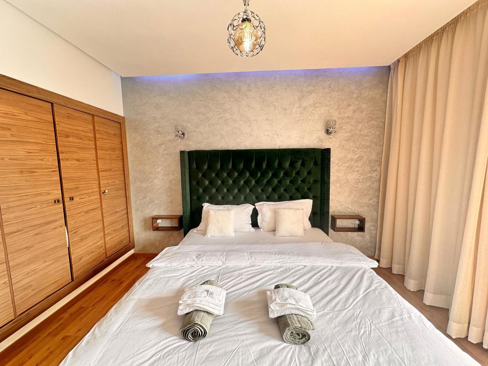 Pearl Garden Luxueux Chic Piscine Terrasse Netflix Iptv Parking Apartment