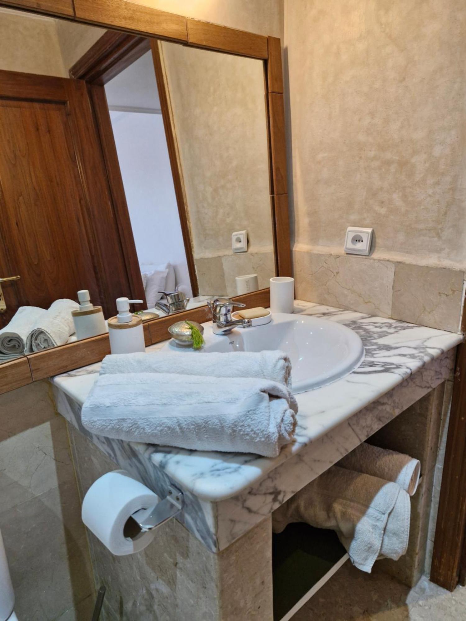 Luxueux Duplex Rooftop En Plein Coeur De Majorelle Apartment Marrakesh