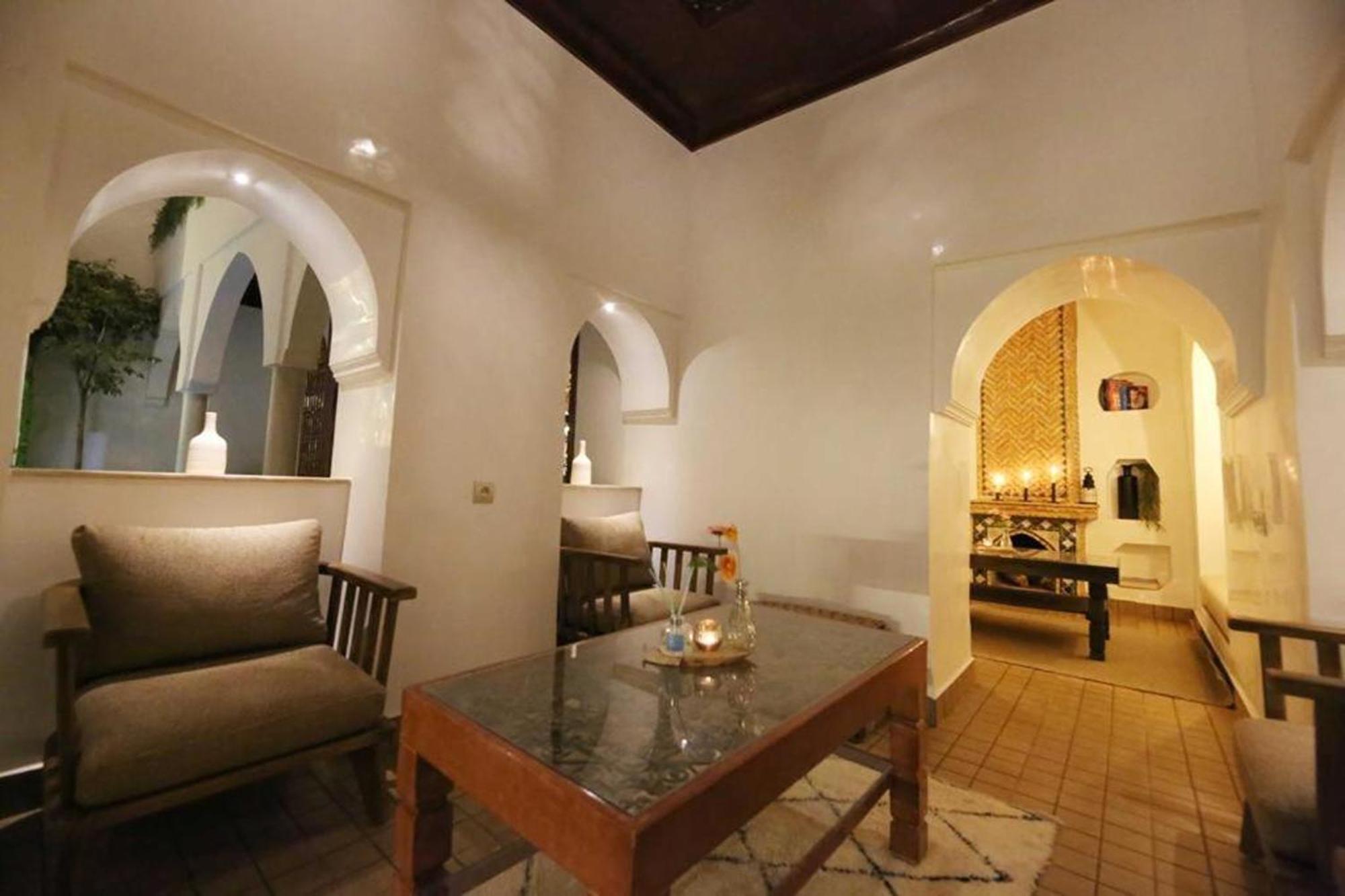 Oum H&n Bed & Breakfast *