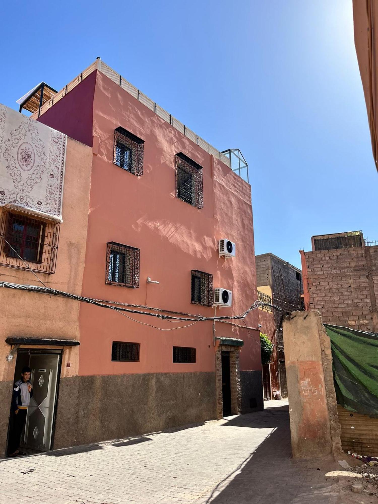 Riad Dar Omlil *