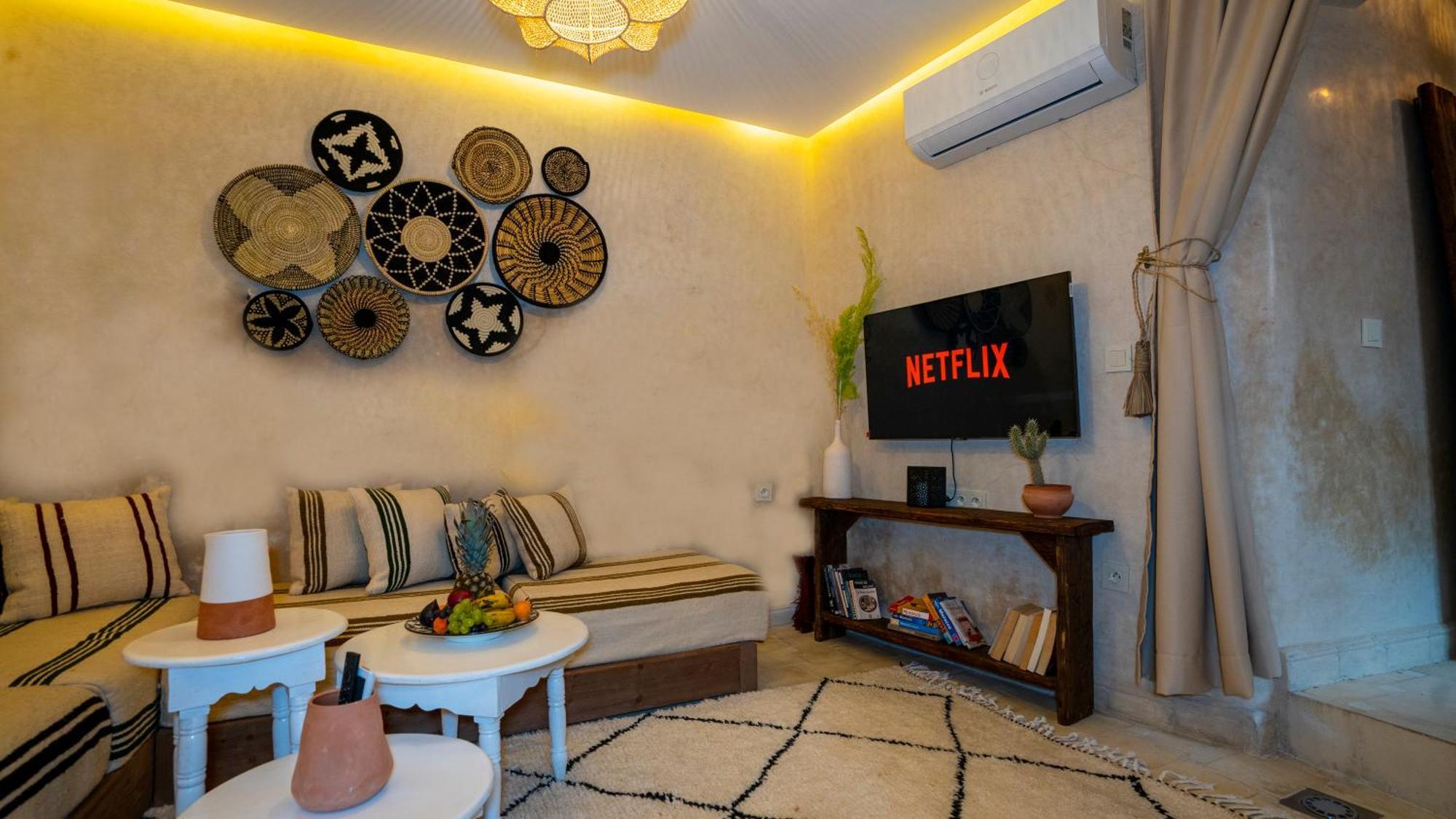 Riad Dar Omlil *