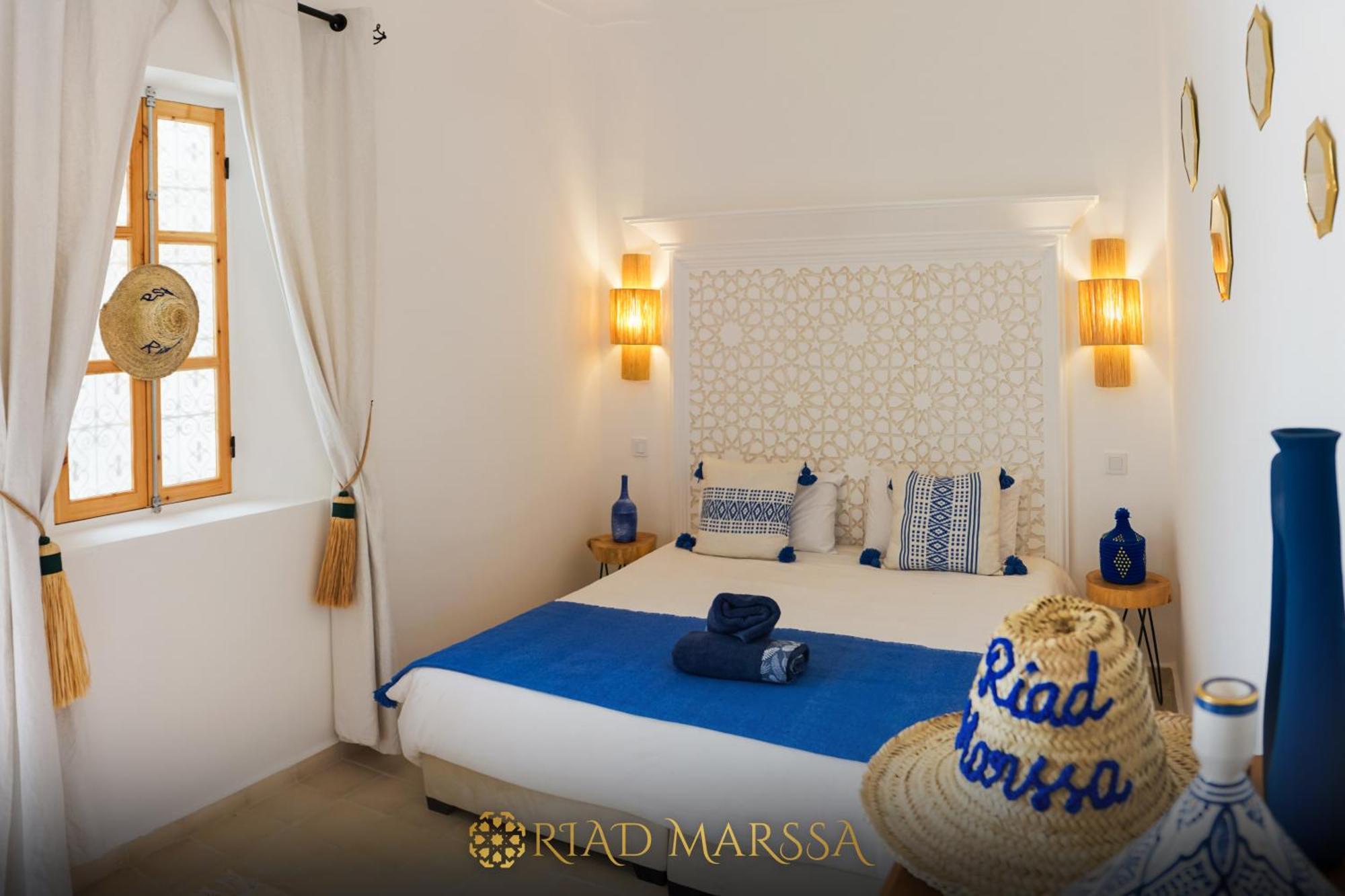 Marssa, Prive Zen Avec Belle Piscine Dans La Medina *
