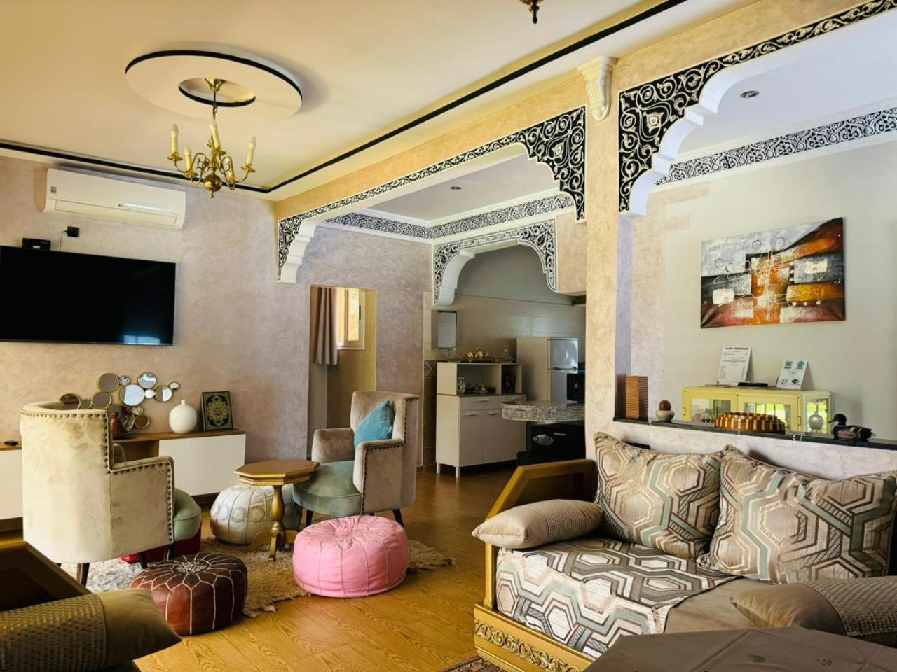 Ilafe Farmhouse, Avec Piscine Chauffee Privee Et Jacuzzi Pour Familles Villa *
